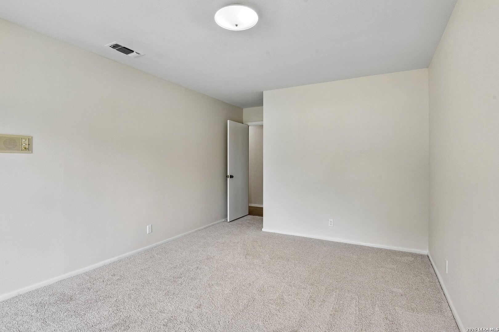 211 CHATTINGTON CT