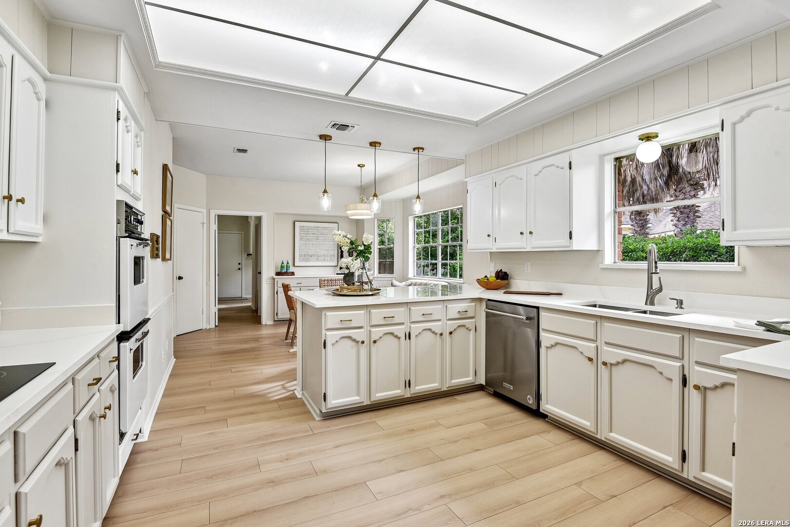 211 CHATTINGTON CT