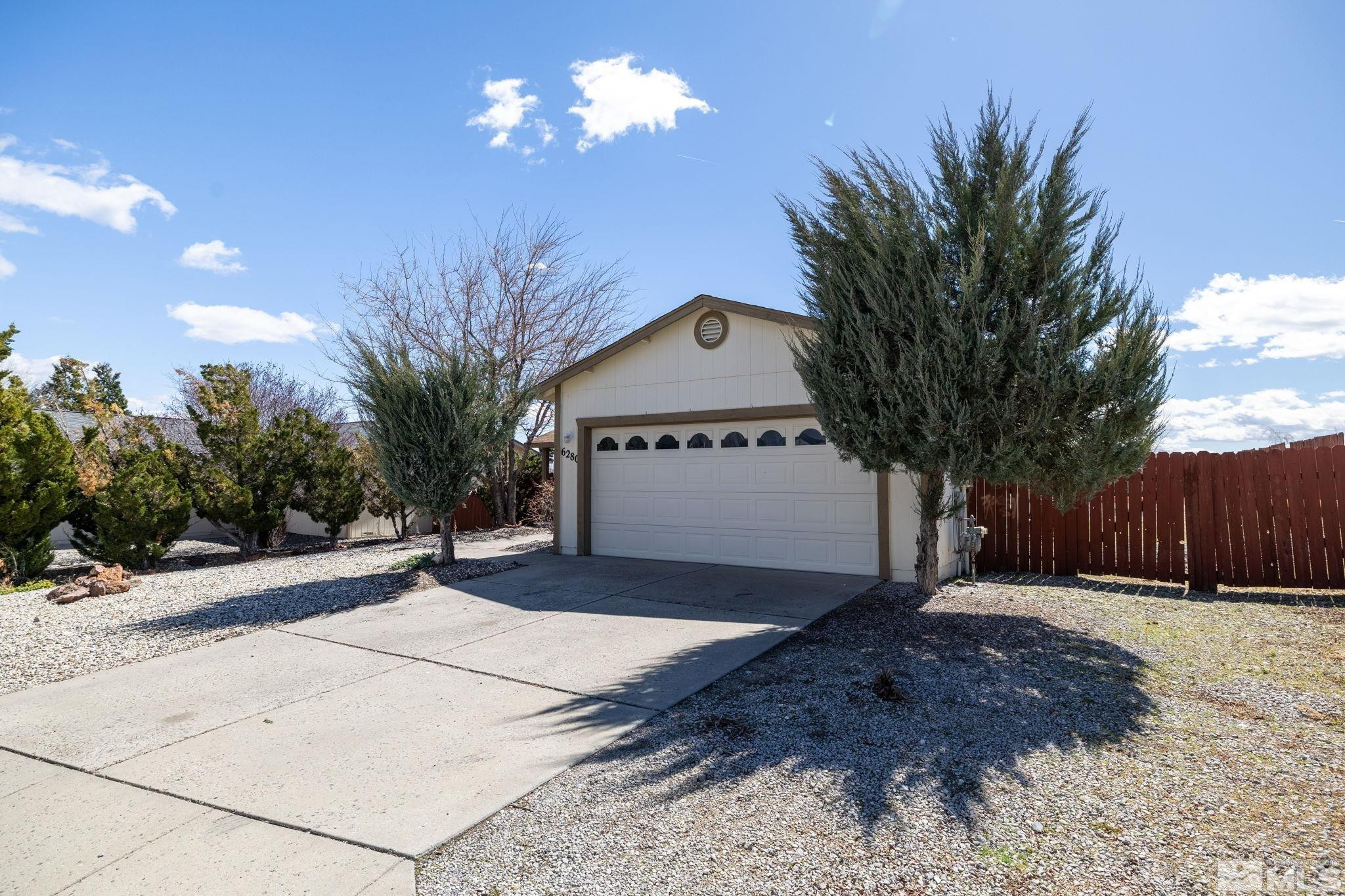 6280 Chickasaw Court