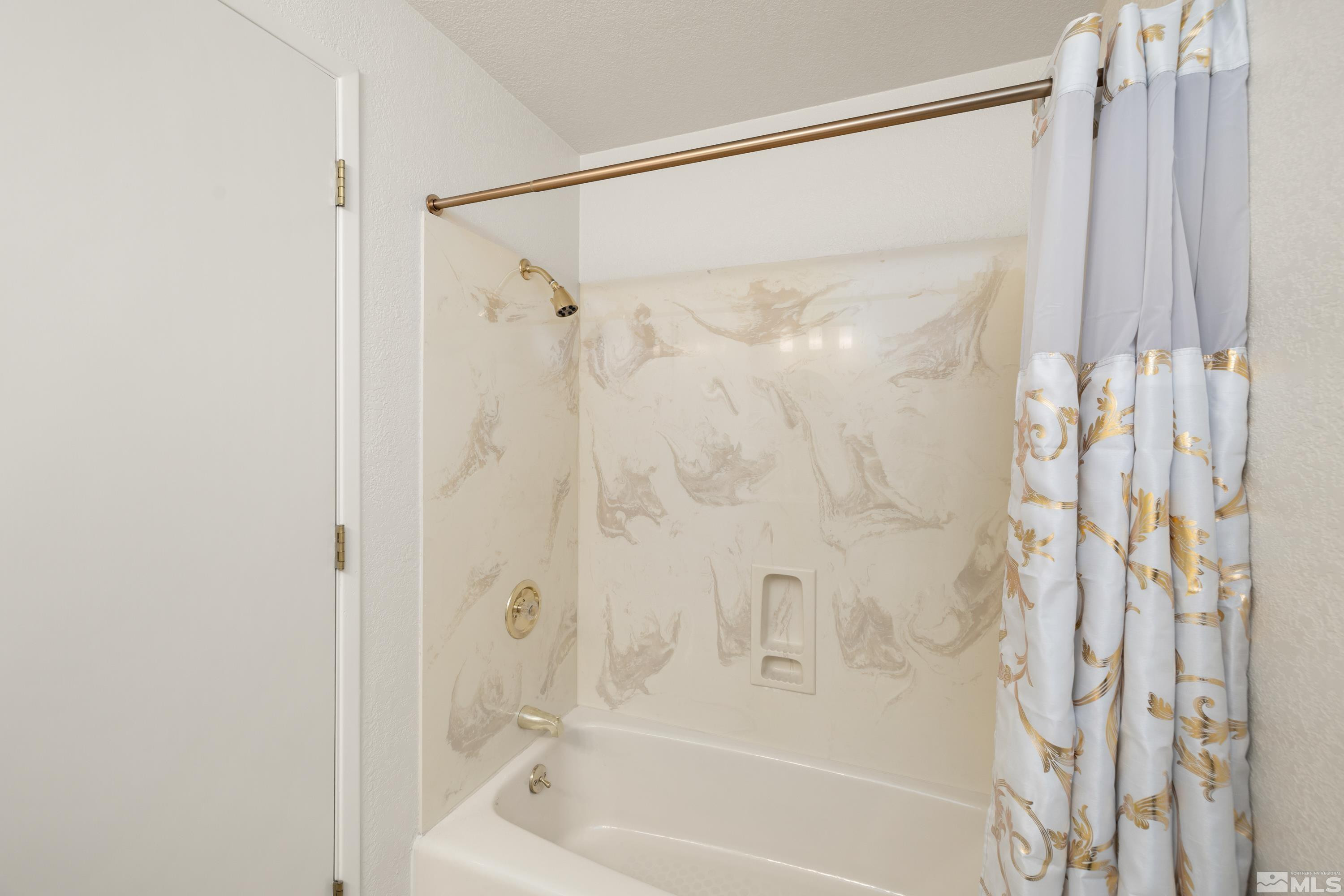 1159 Wagon Wheel Circle