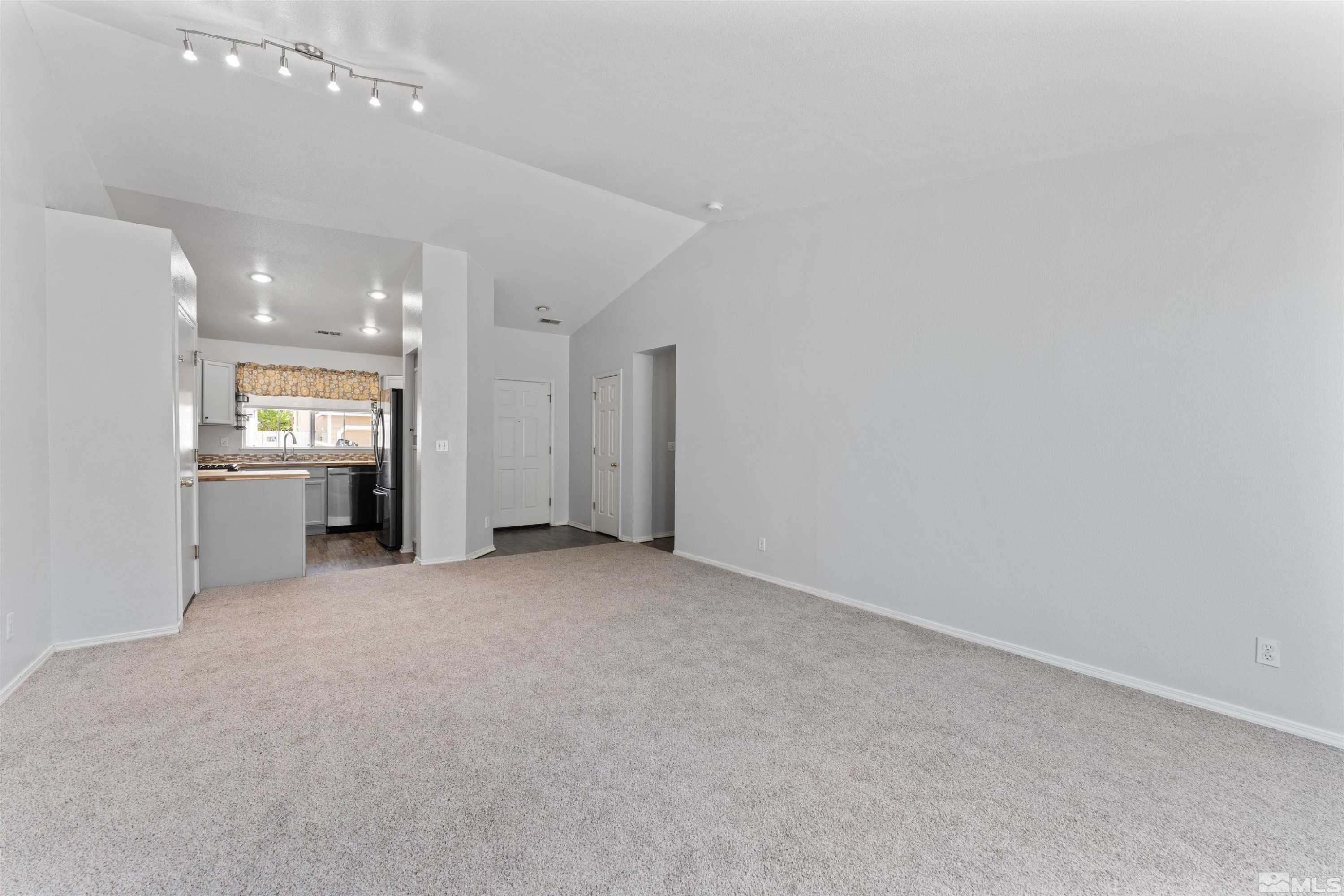 3135 Winter Rose Circle