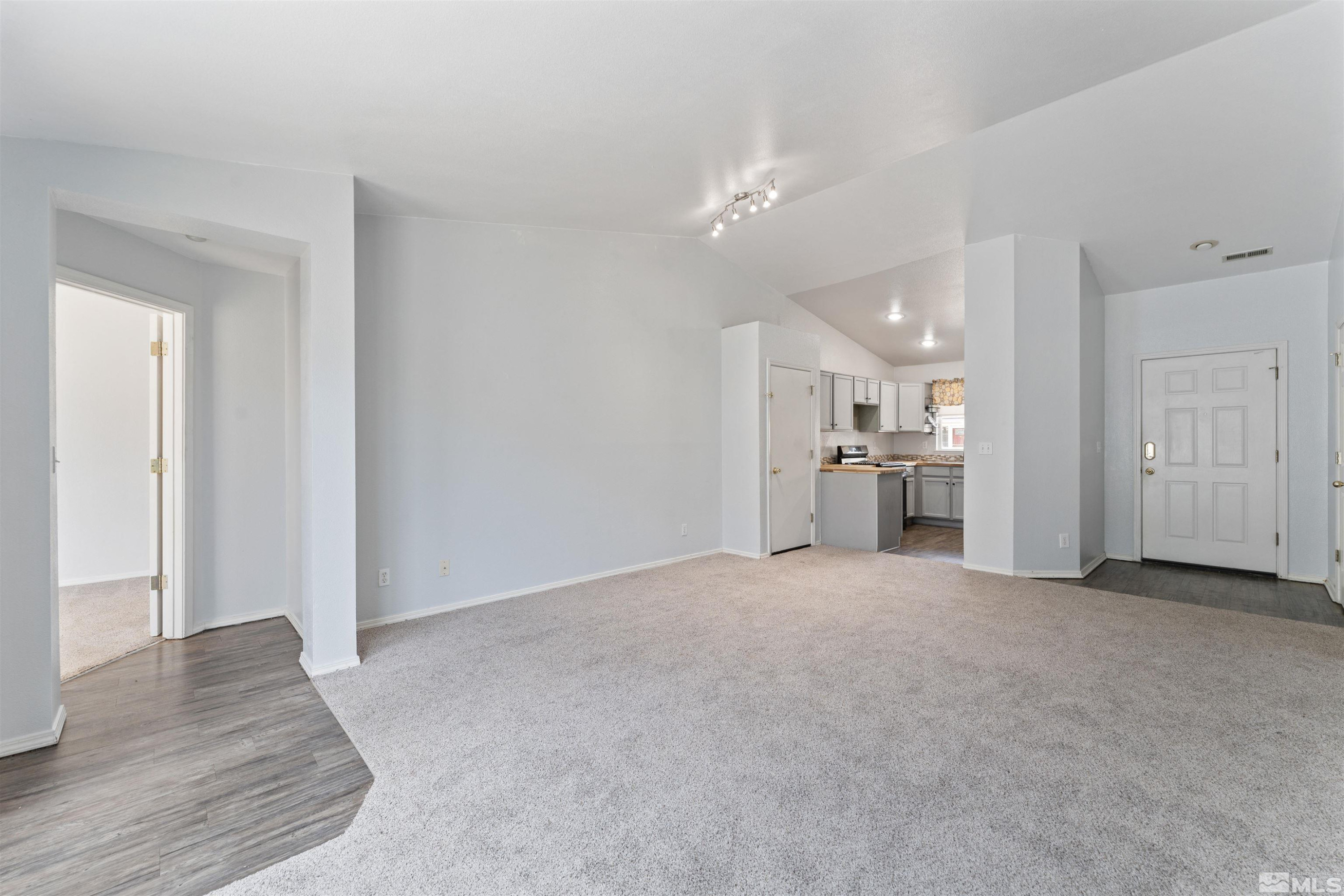 3135 Winter Rose Circle