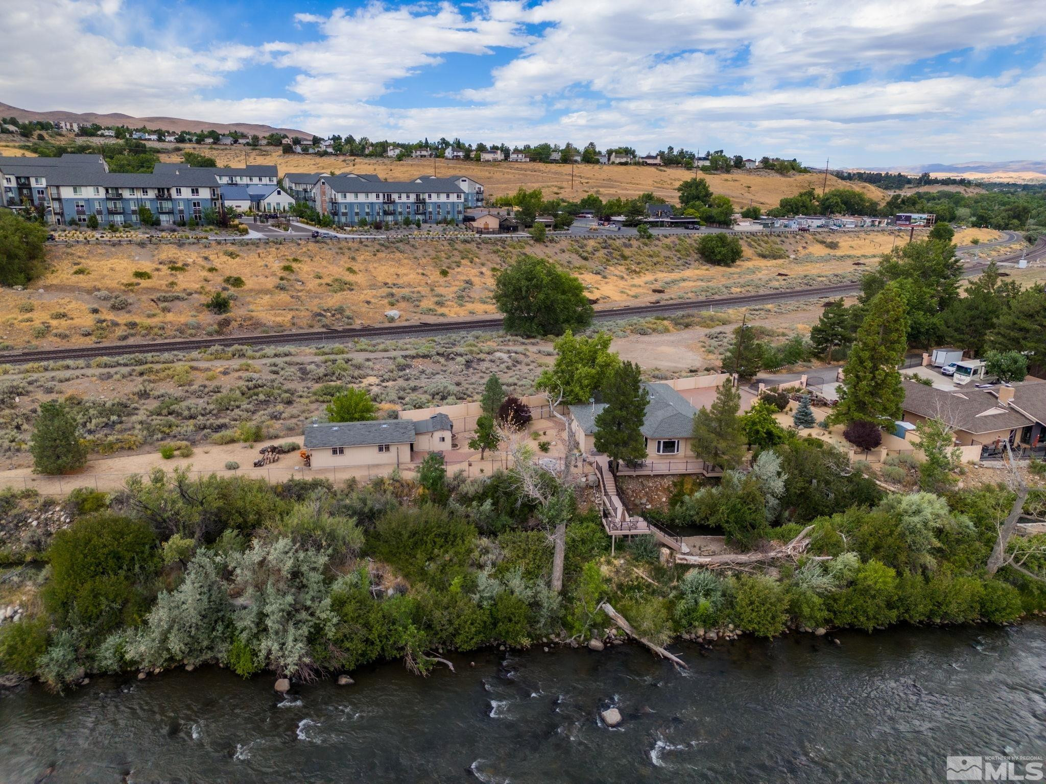 4290 Truckee River Trail