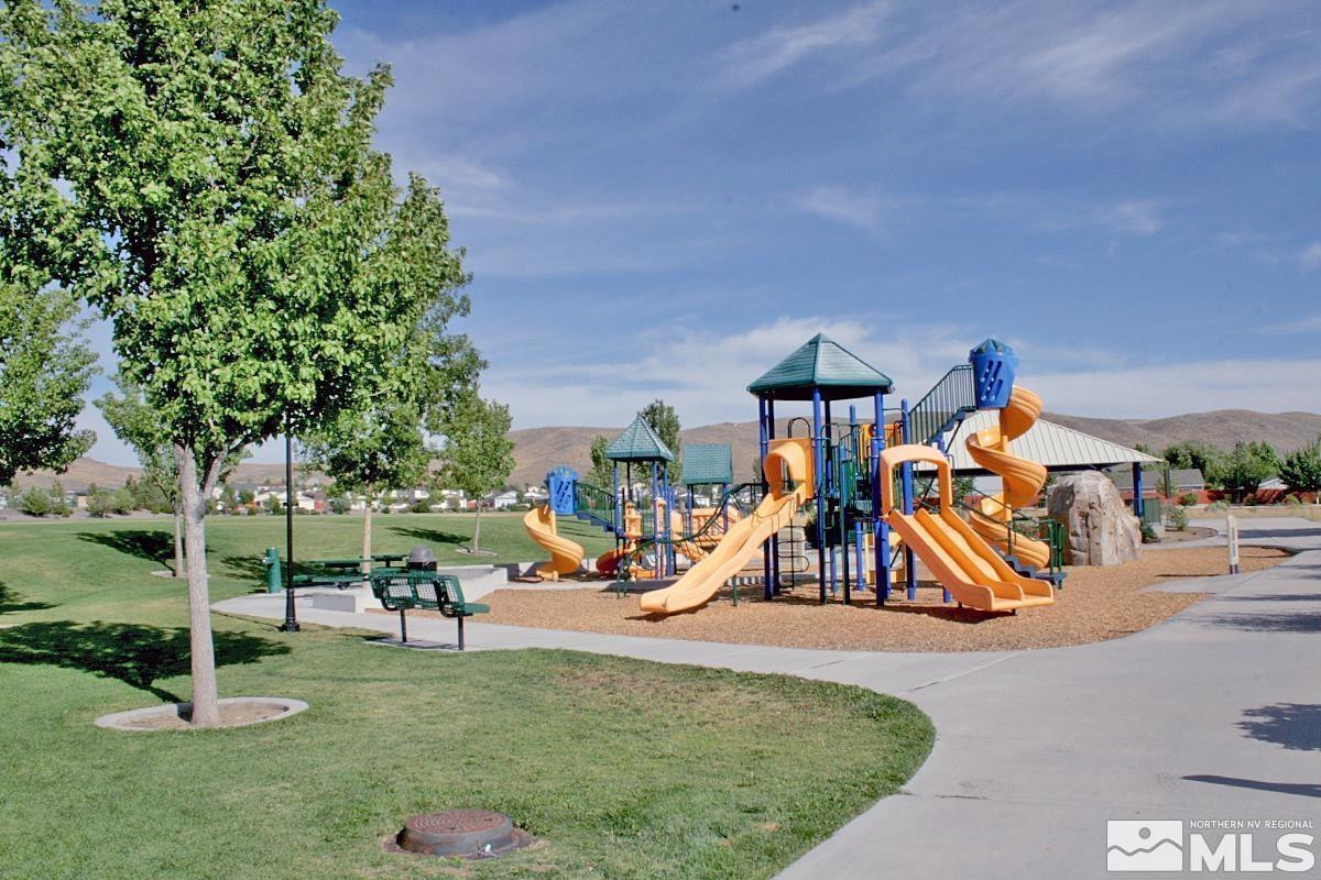 18661 Village Center Drive, 16