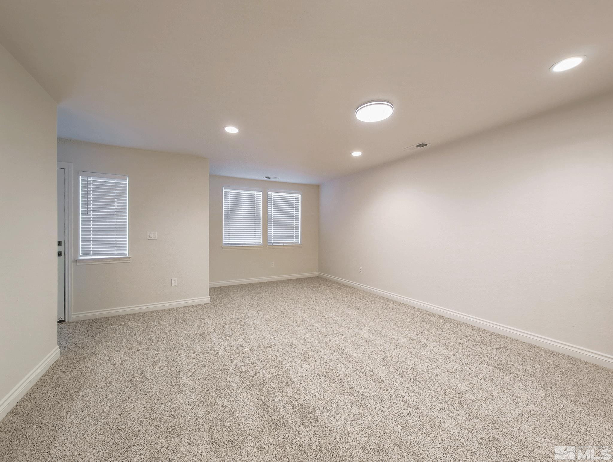 18661 Village Center Drive, 16