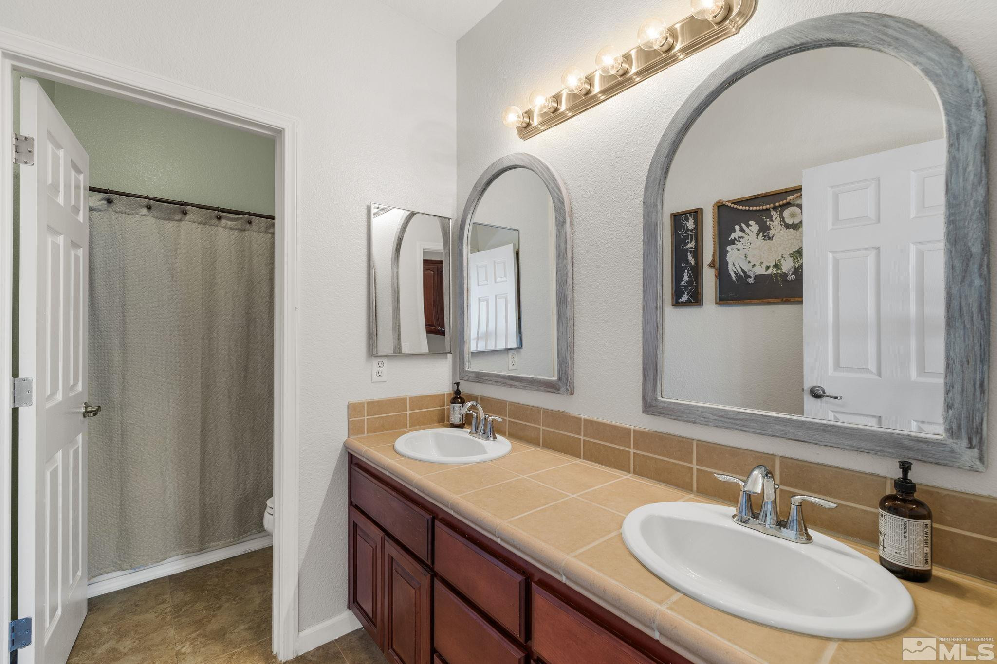 1272 Bramling Cross Drive