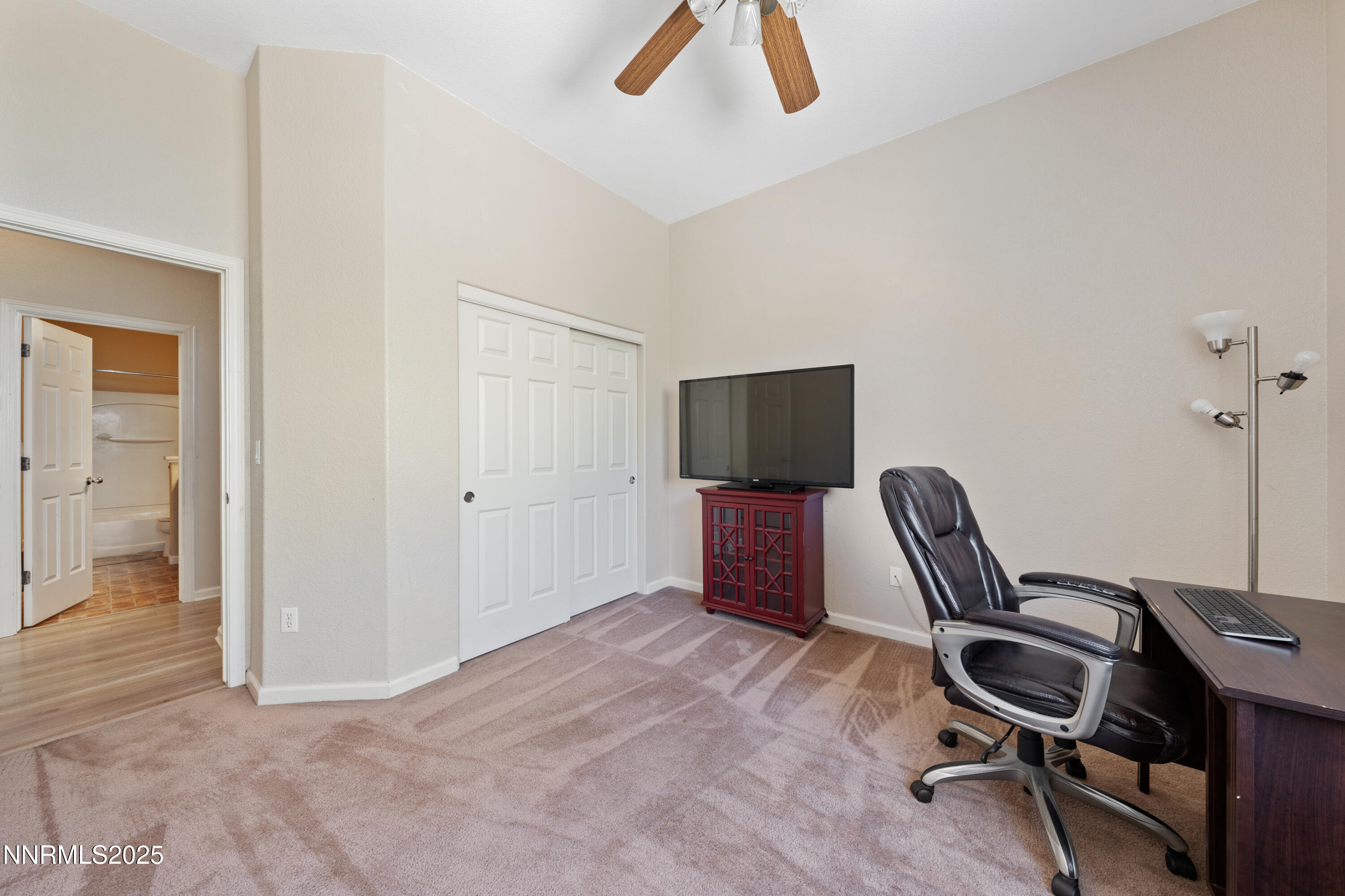 17745 Thunder River Drive