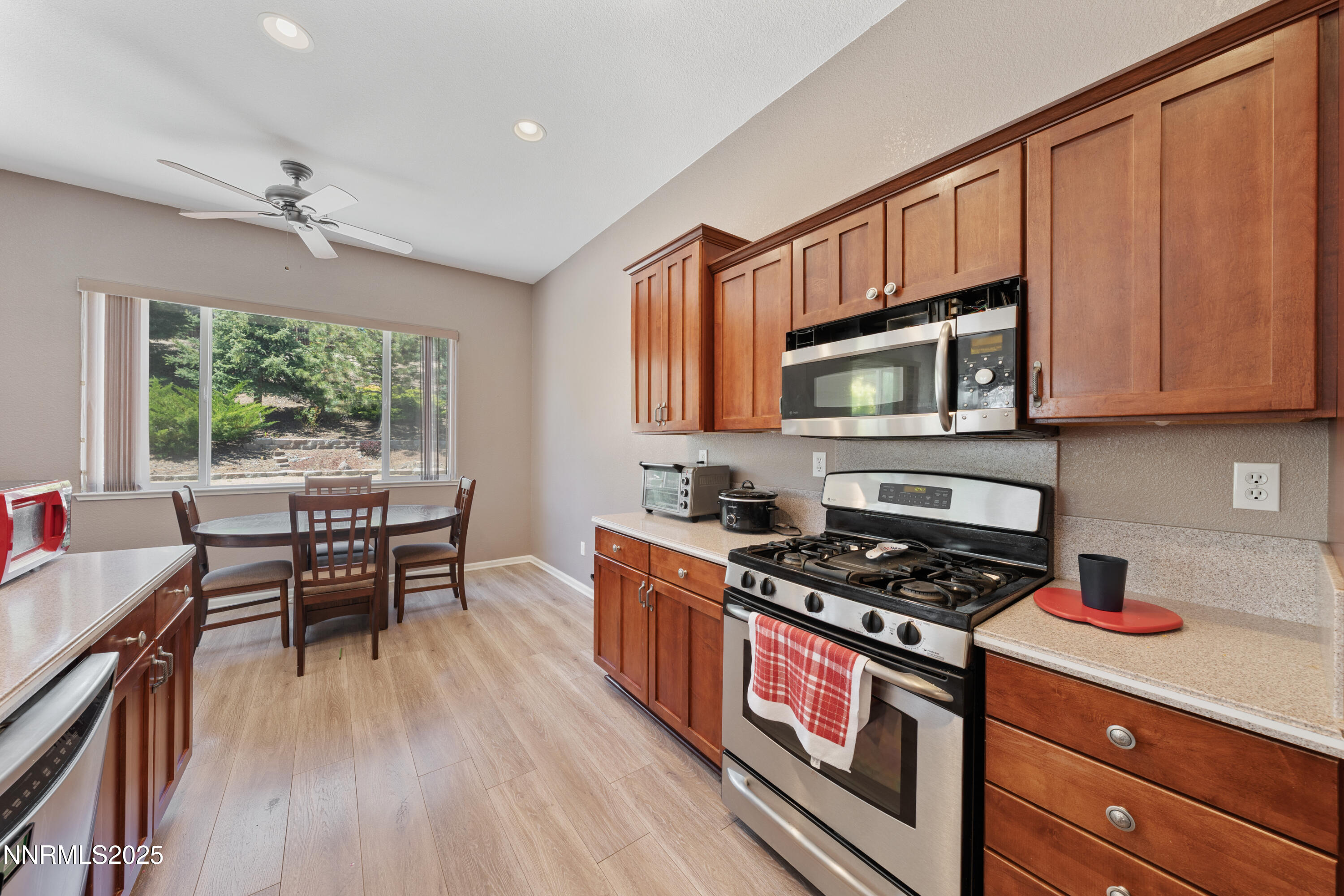 17745 Thunder River Drive