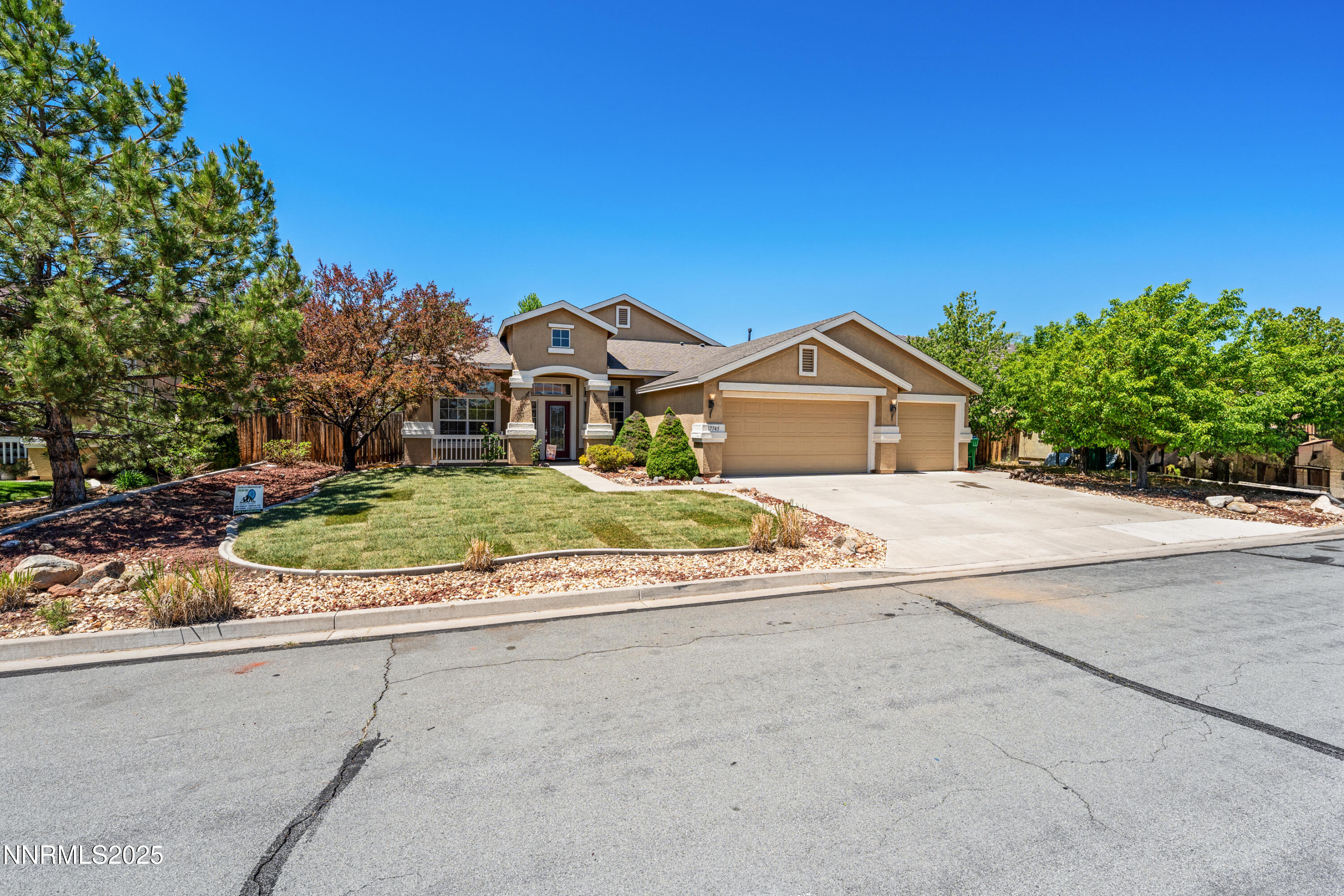 17745 Thunder River Drive