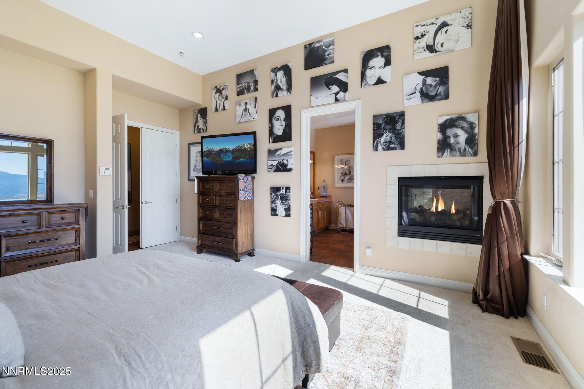 1885 Dakota Ridge Trail