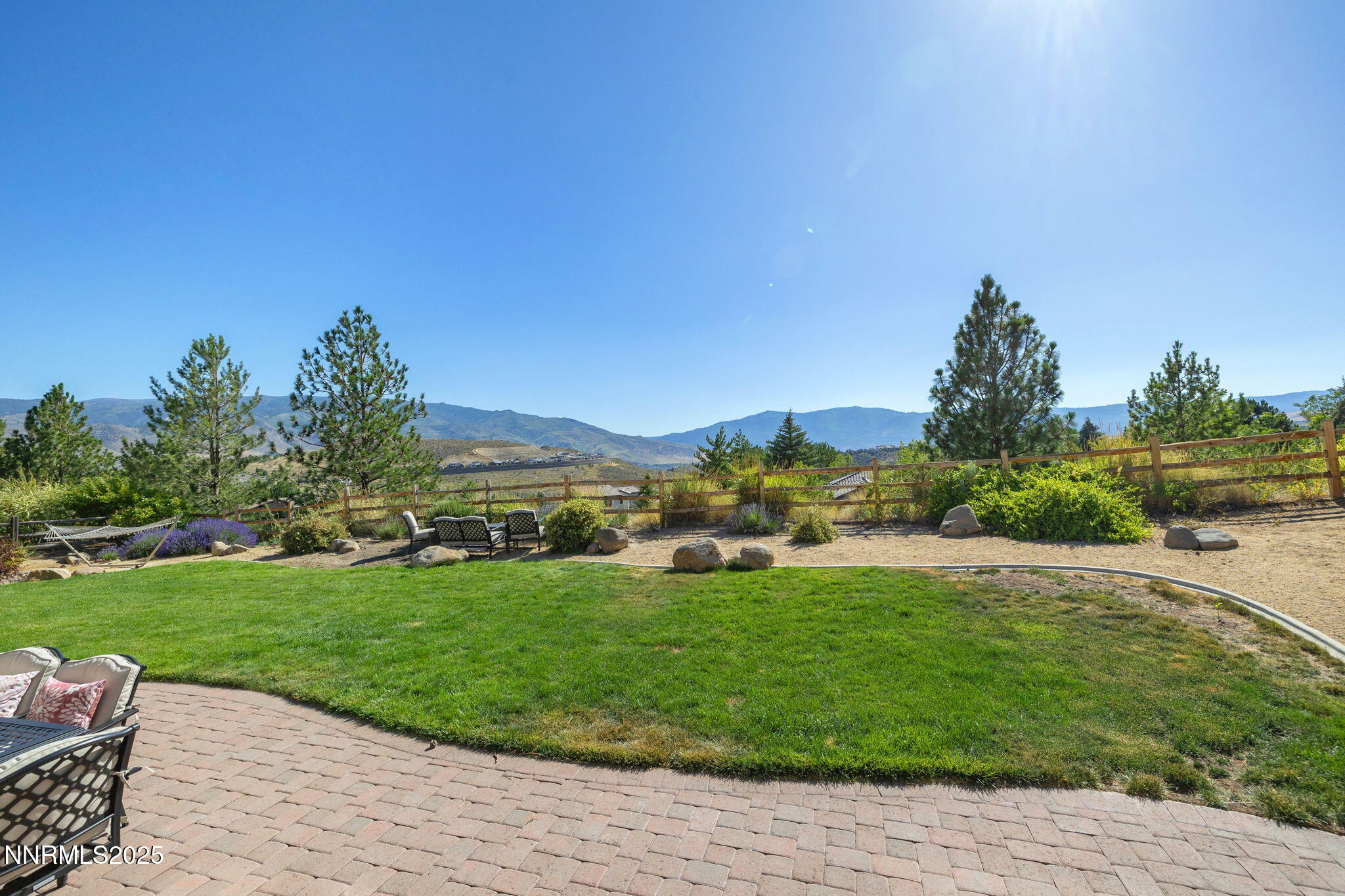 1885 Dakota Ridge Trail