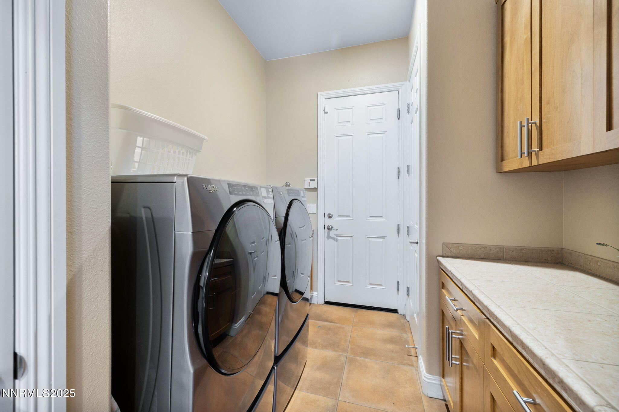 1885 Dakota Ridge Trail