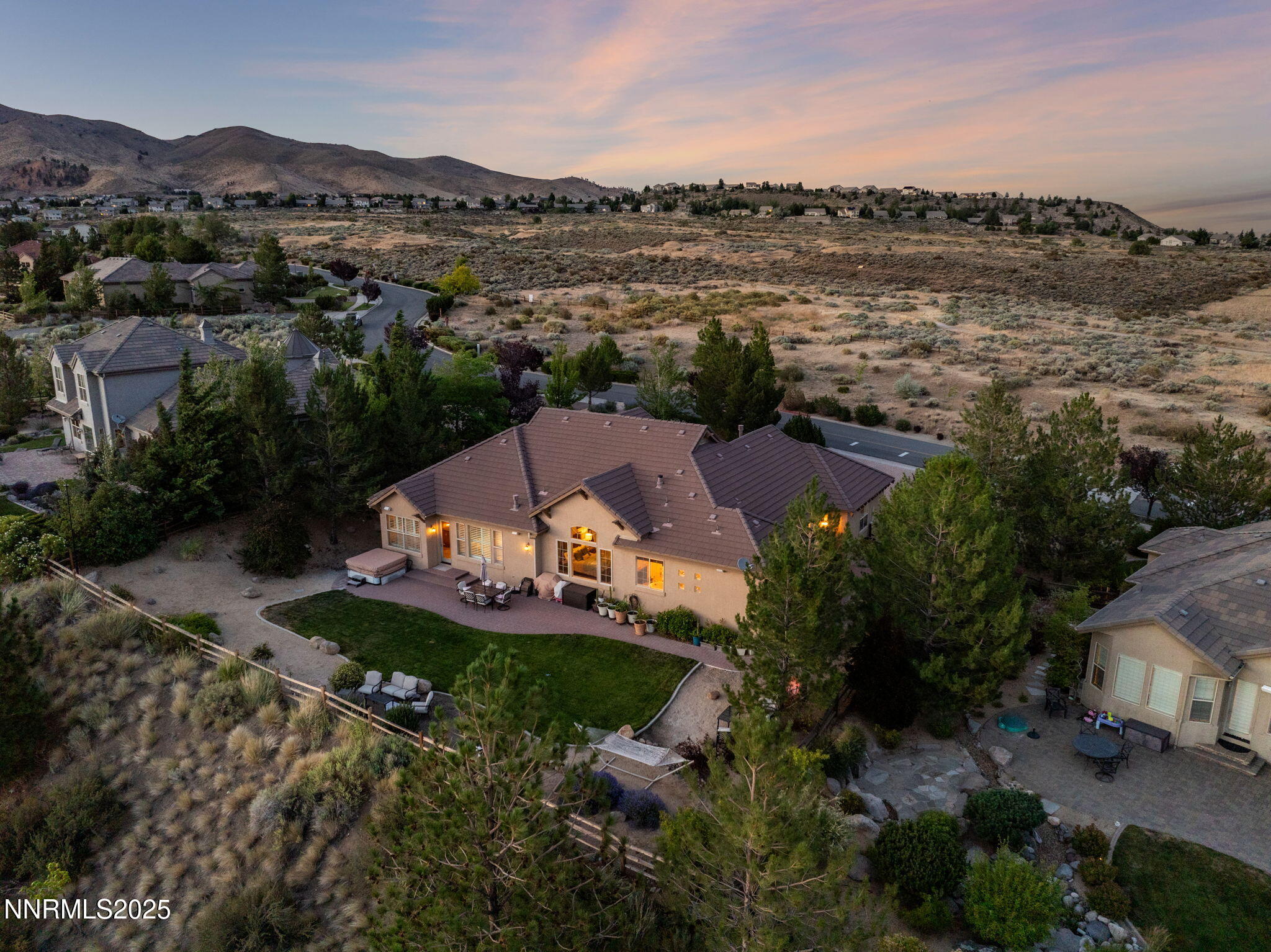 1885 Dakota Ridge Trail