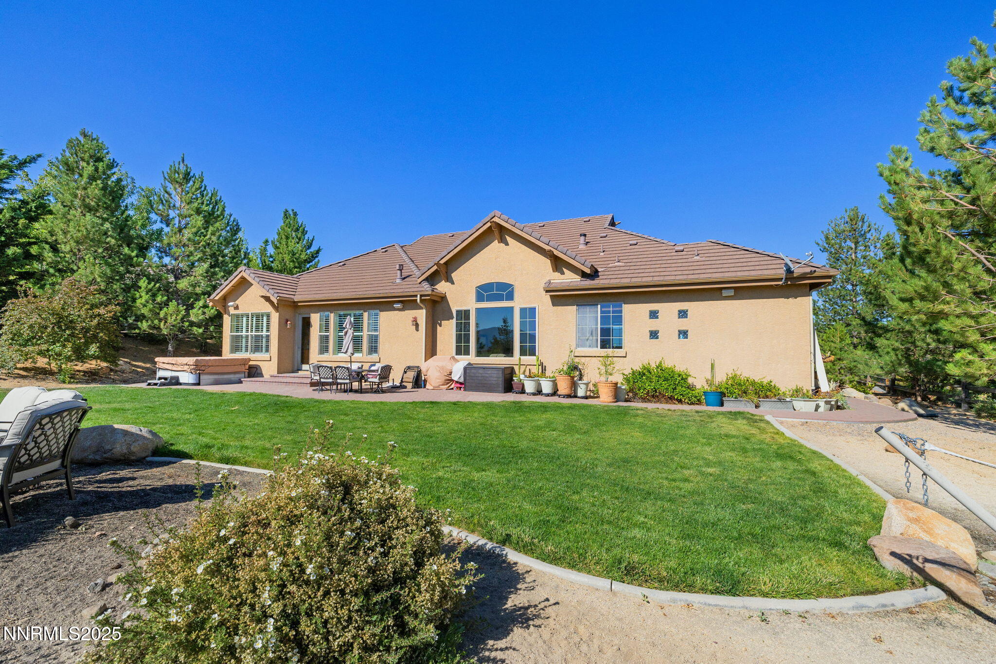 1885 Dakota Ridge Trail