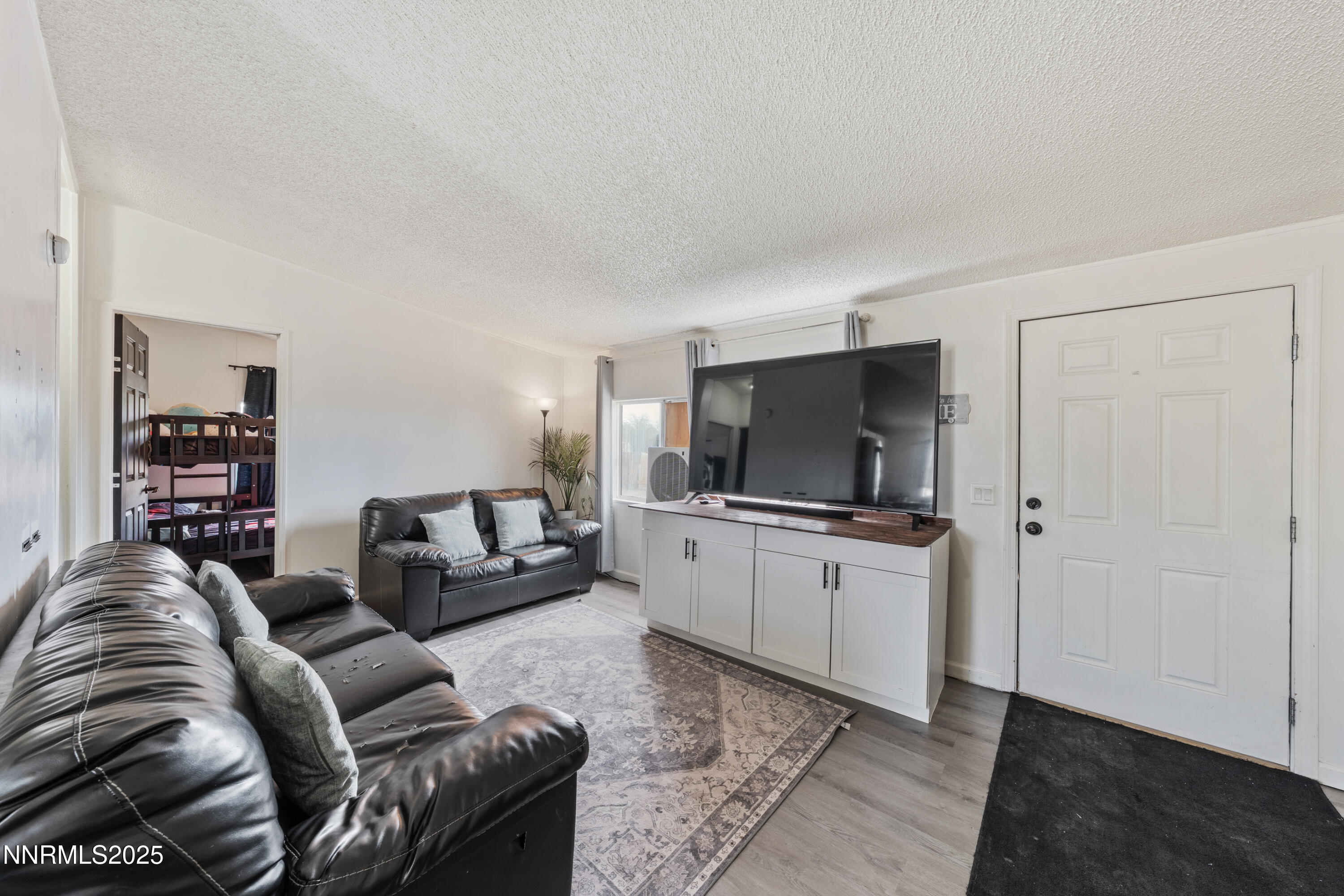 2975 Winnemucca Street