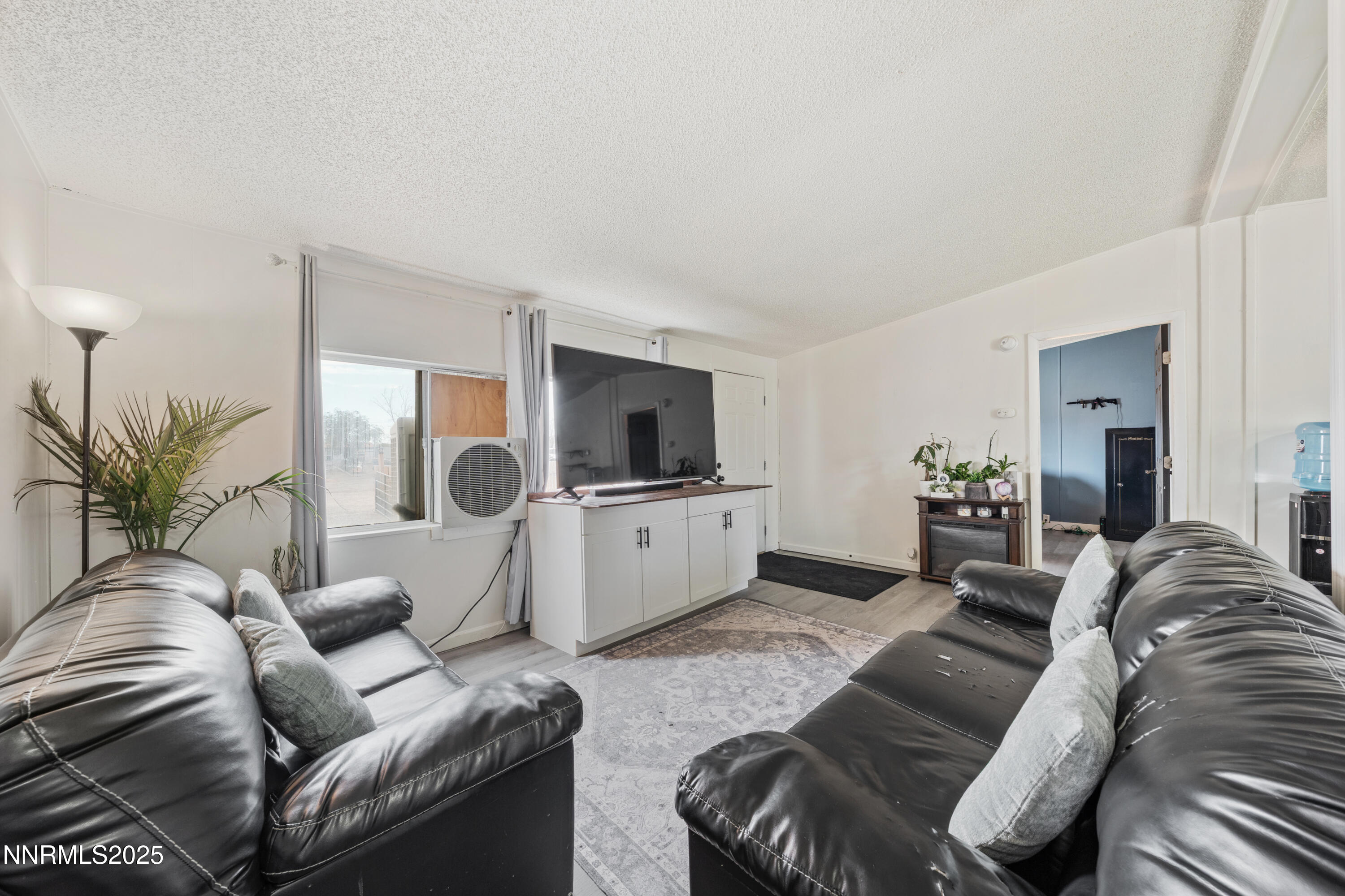 2975 Winnemucca Street