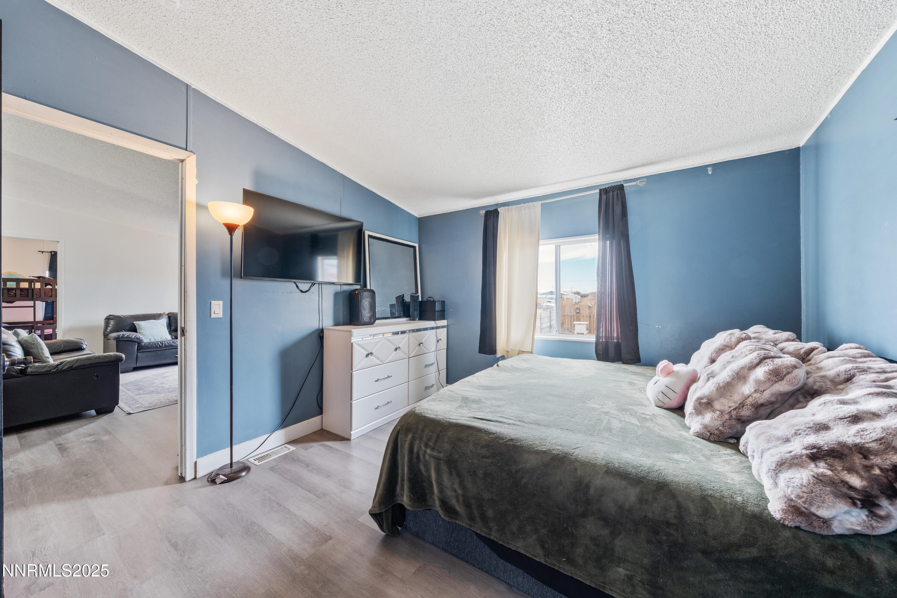 2975 Winnemucca Street