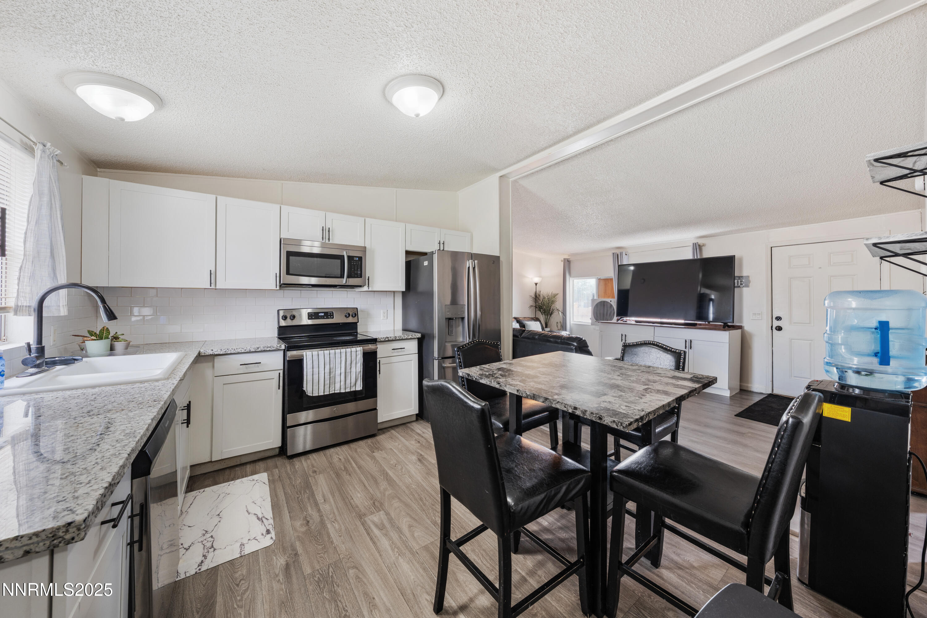 2975 Winnemucca Street