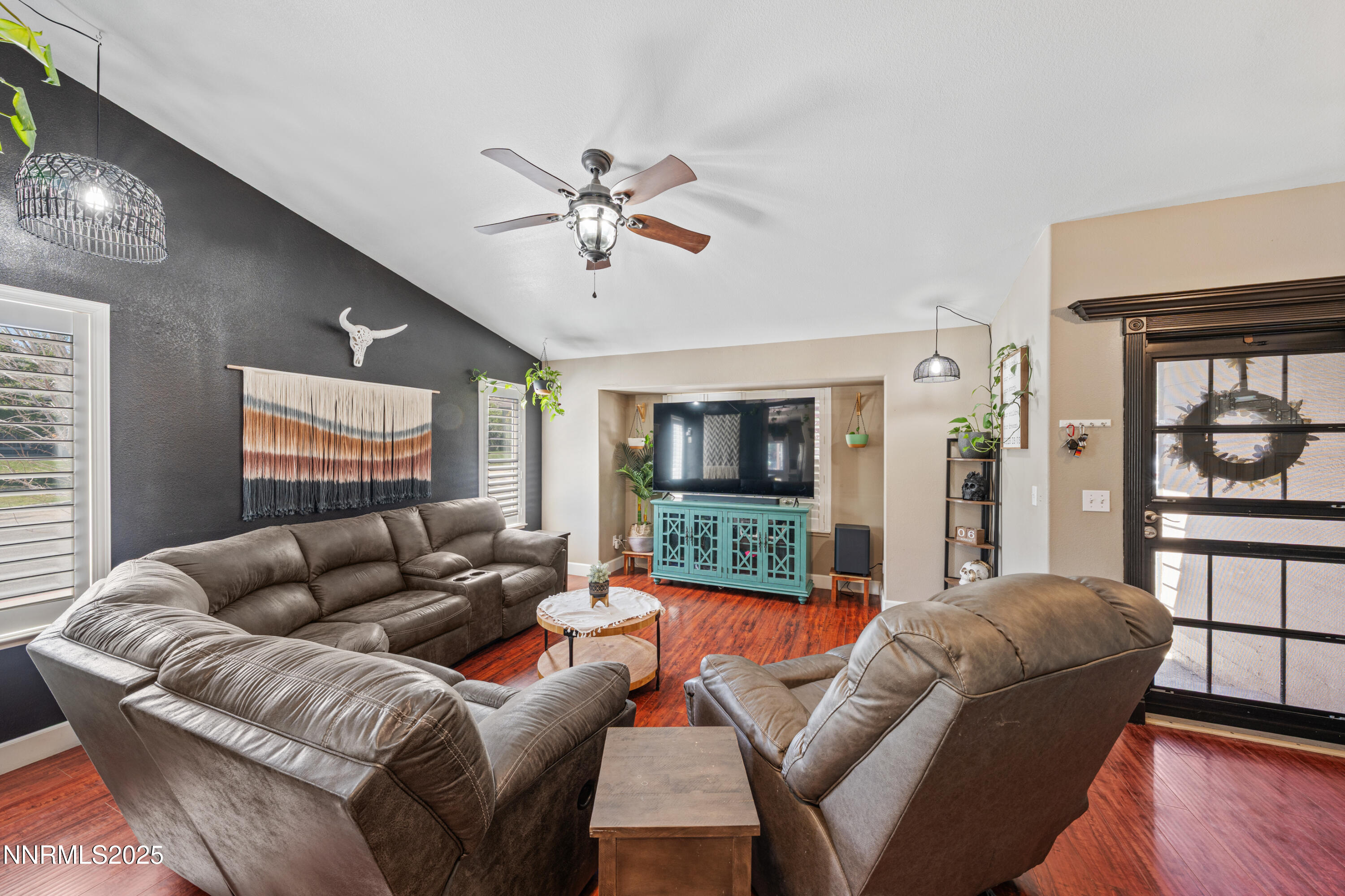 6576 Wassuk Ridge Road