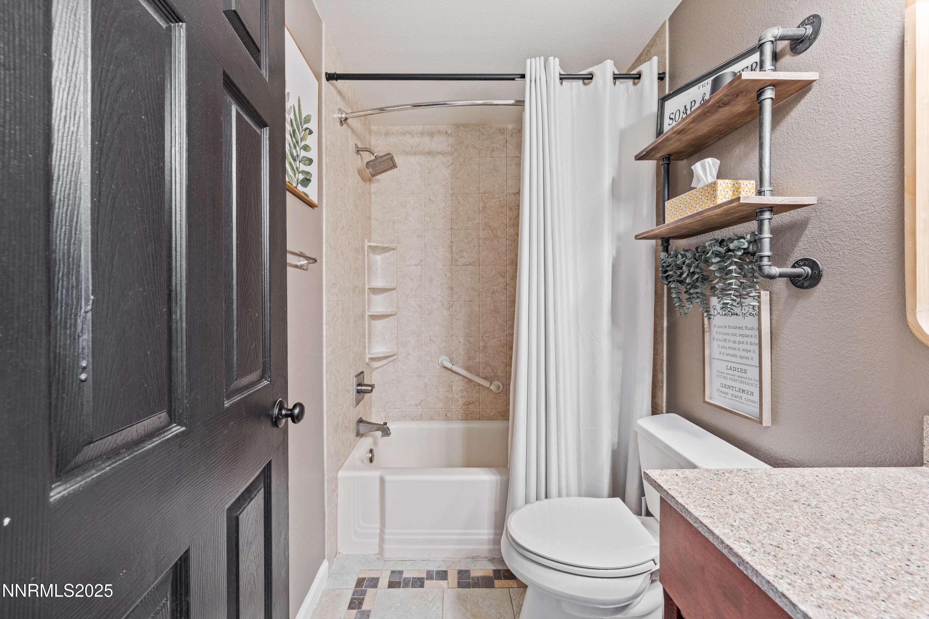 6576 Wassuk Ridge Road