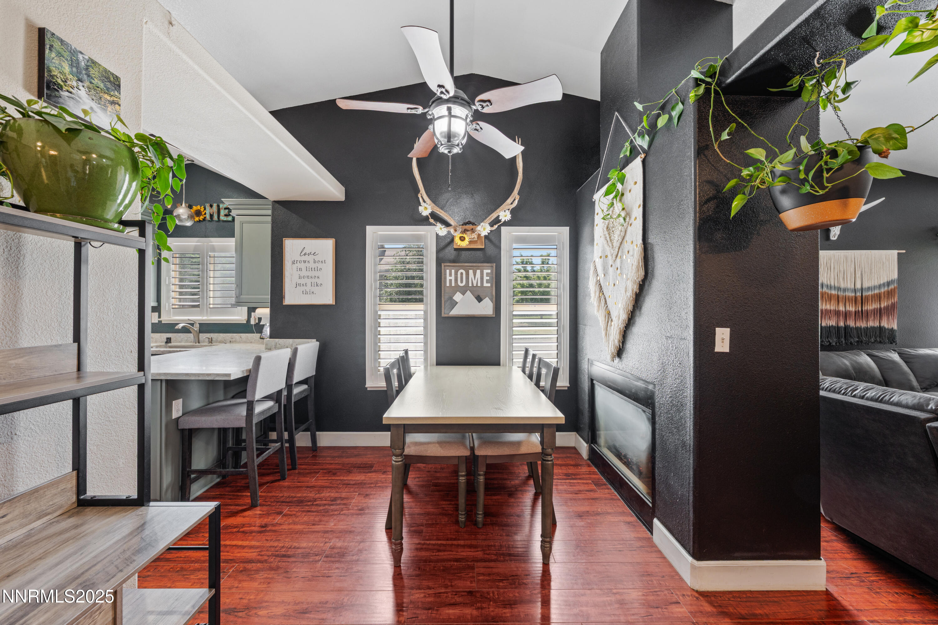 6576 Wassuk Ridge Road