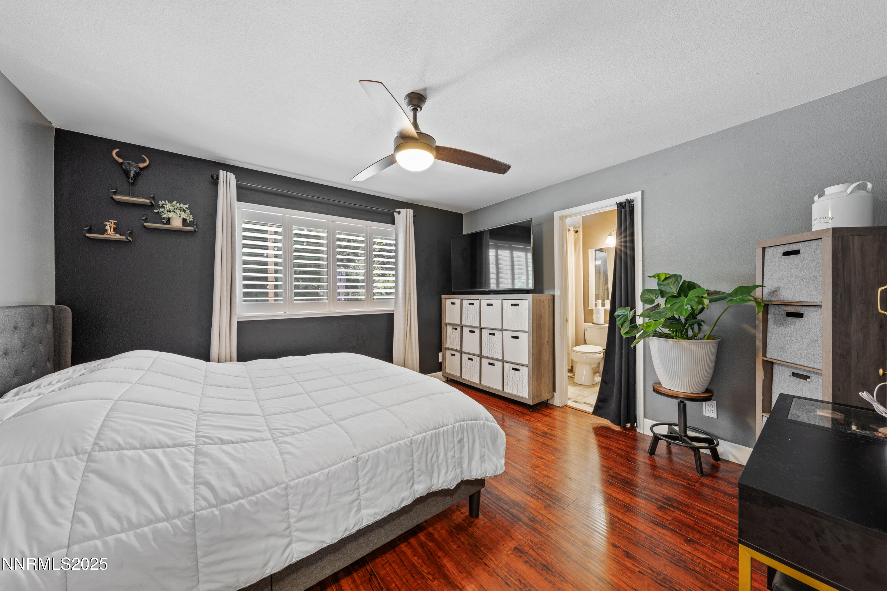 6576 Wassuk Ridge Road