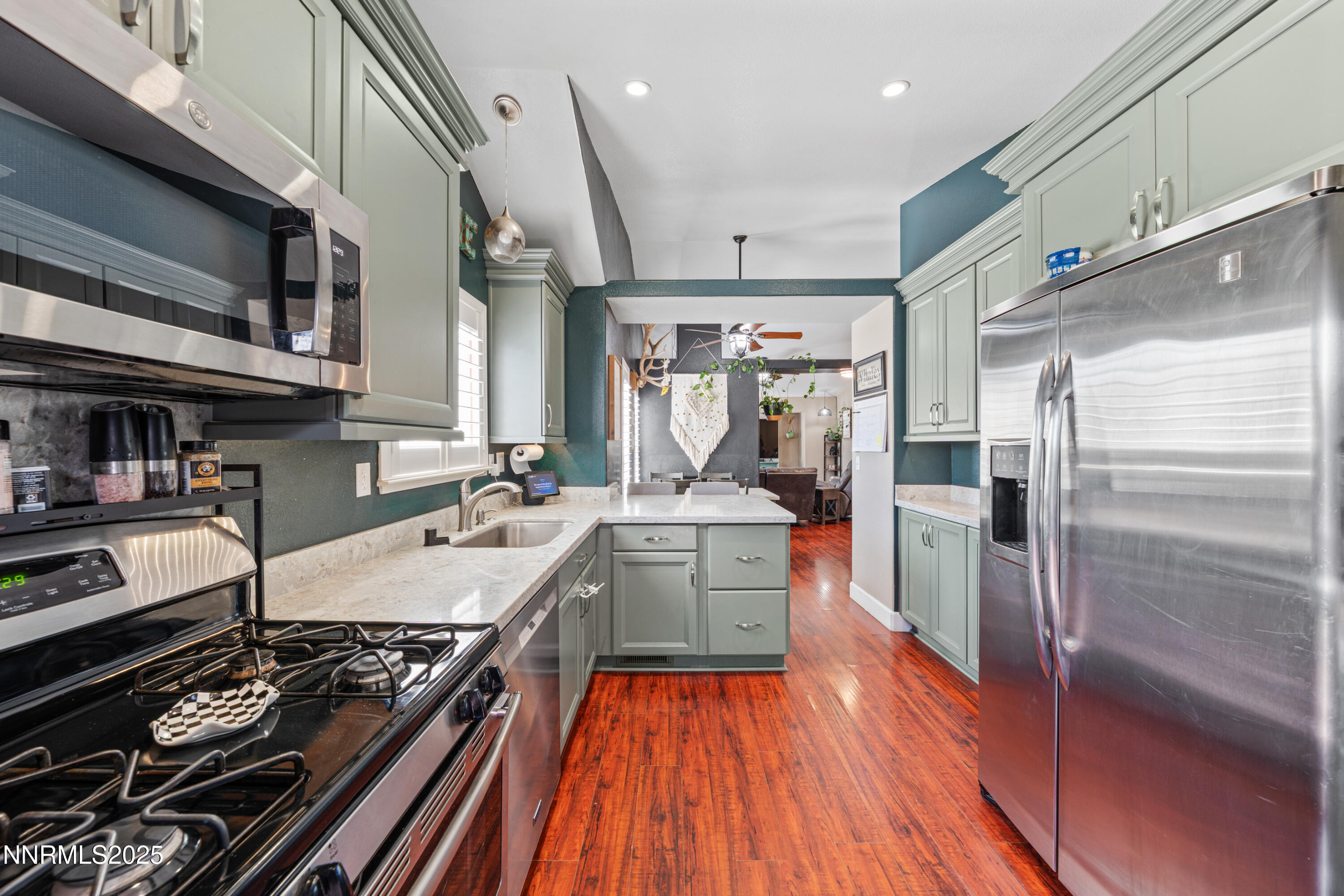 6576 Wassuk Ridge Road