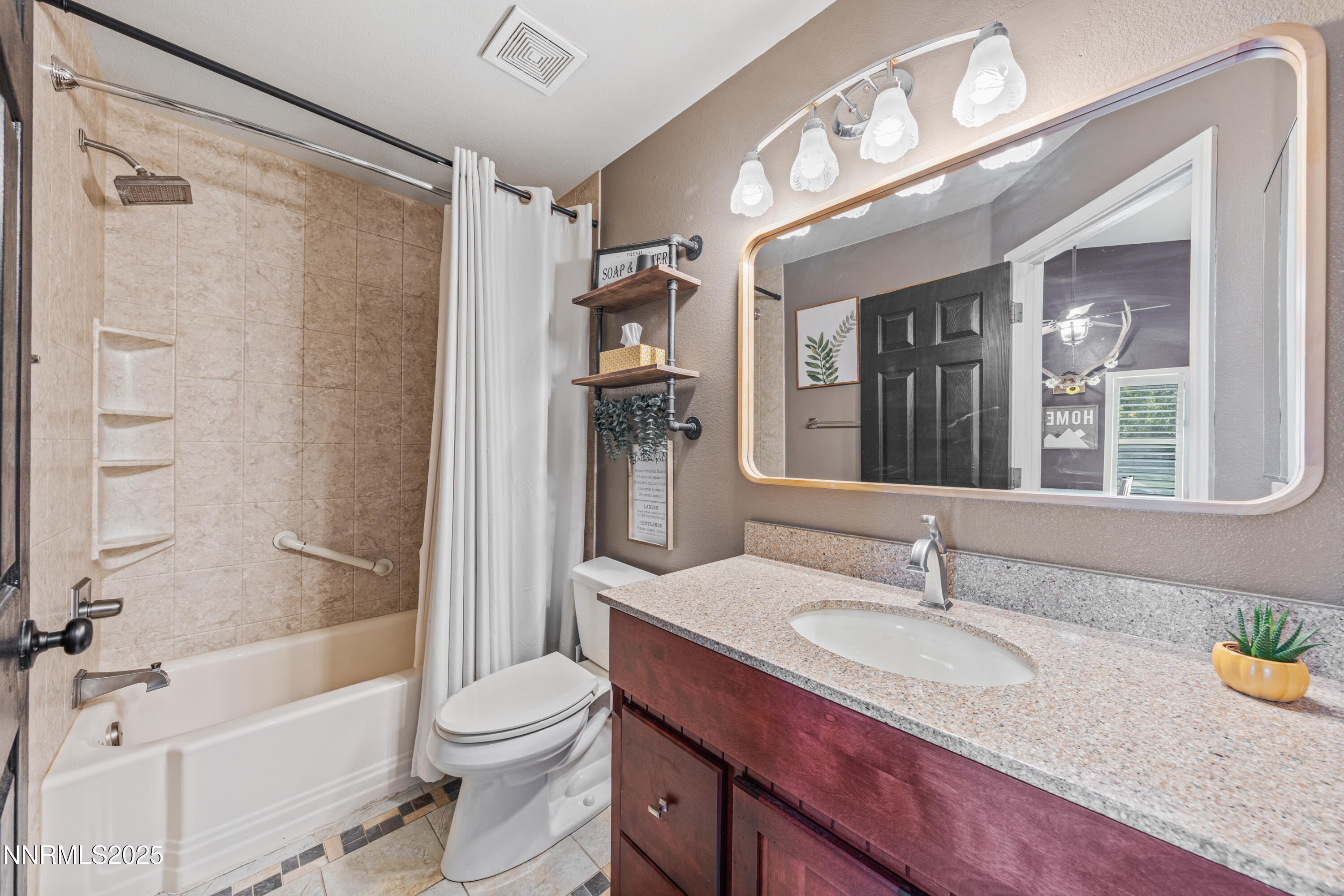 6576 Wassuk Ridge Road