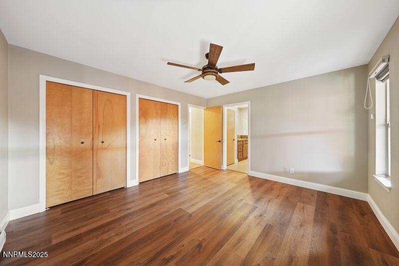 3533 E Hidden Valley Drive