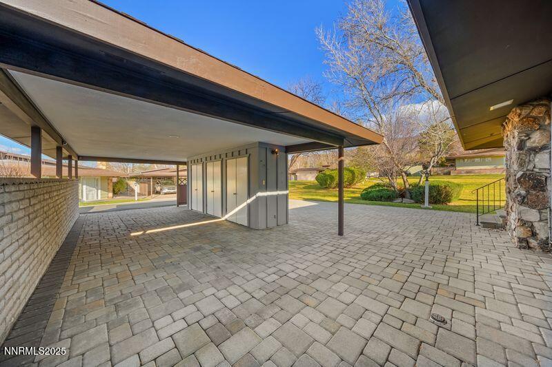 3533 E Hidden Valley Drive