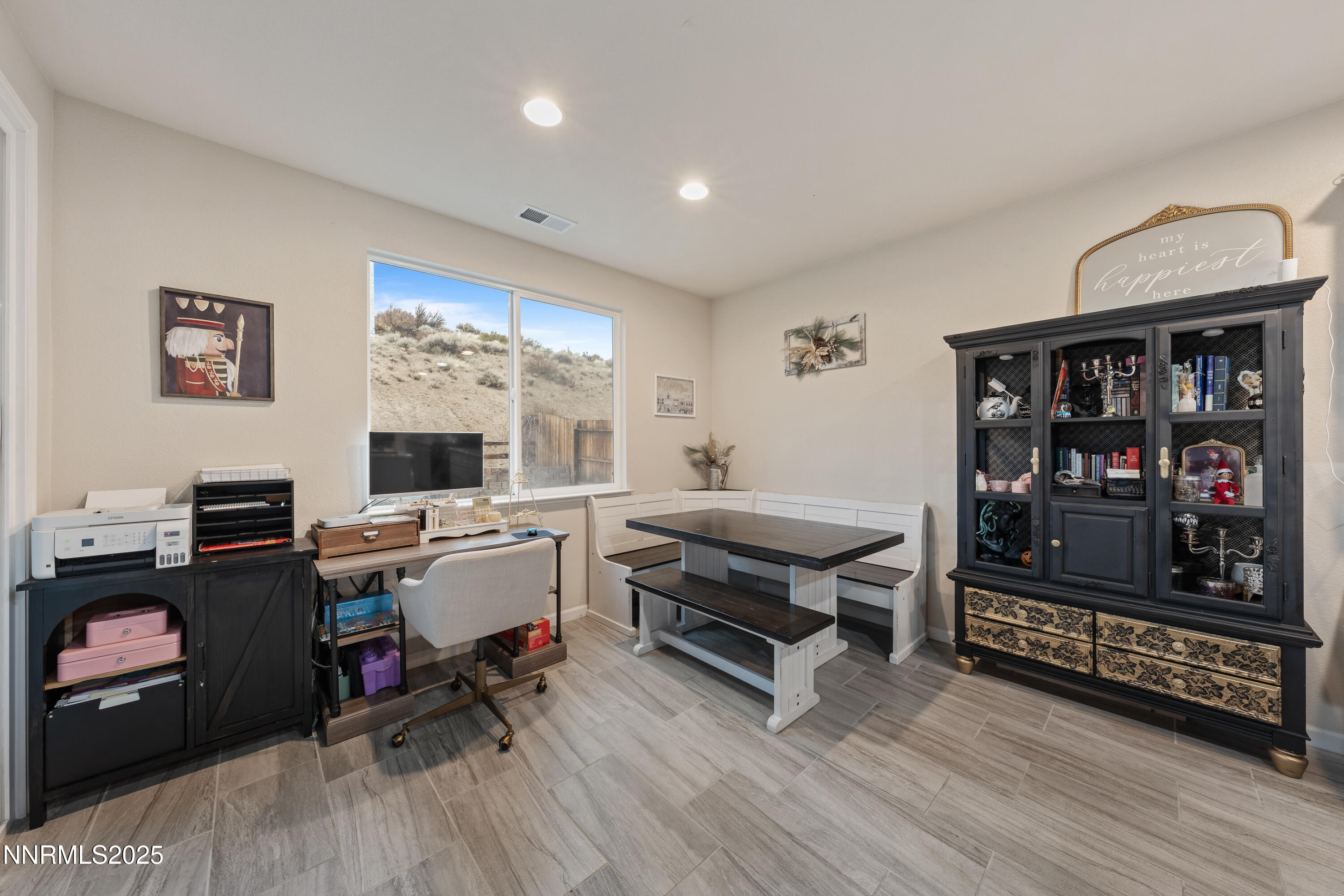 864 Tourmaline Drive