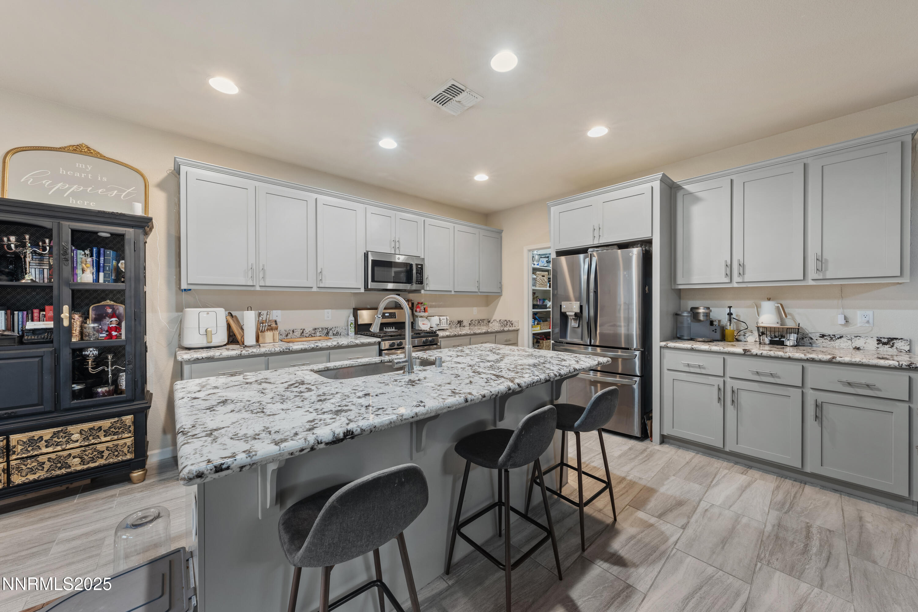 864 Tourmaline Drive