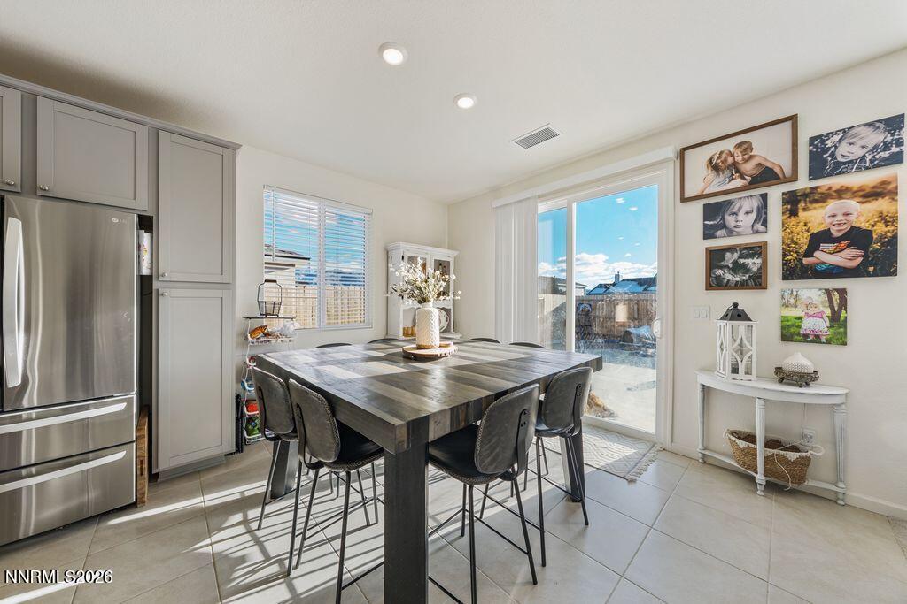 737 Roberts Creek Drive