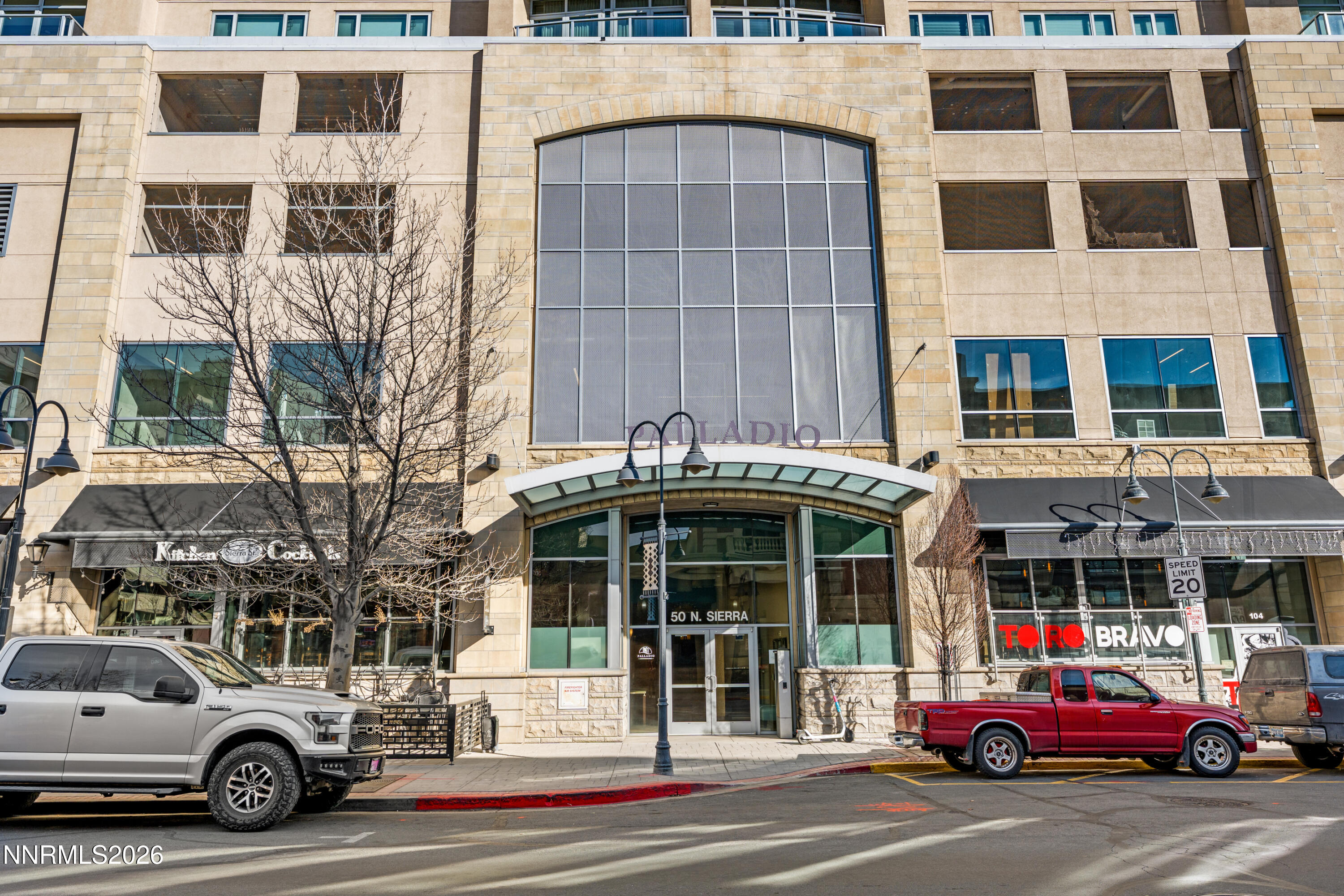 50 N Sierra Street 903