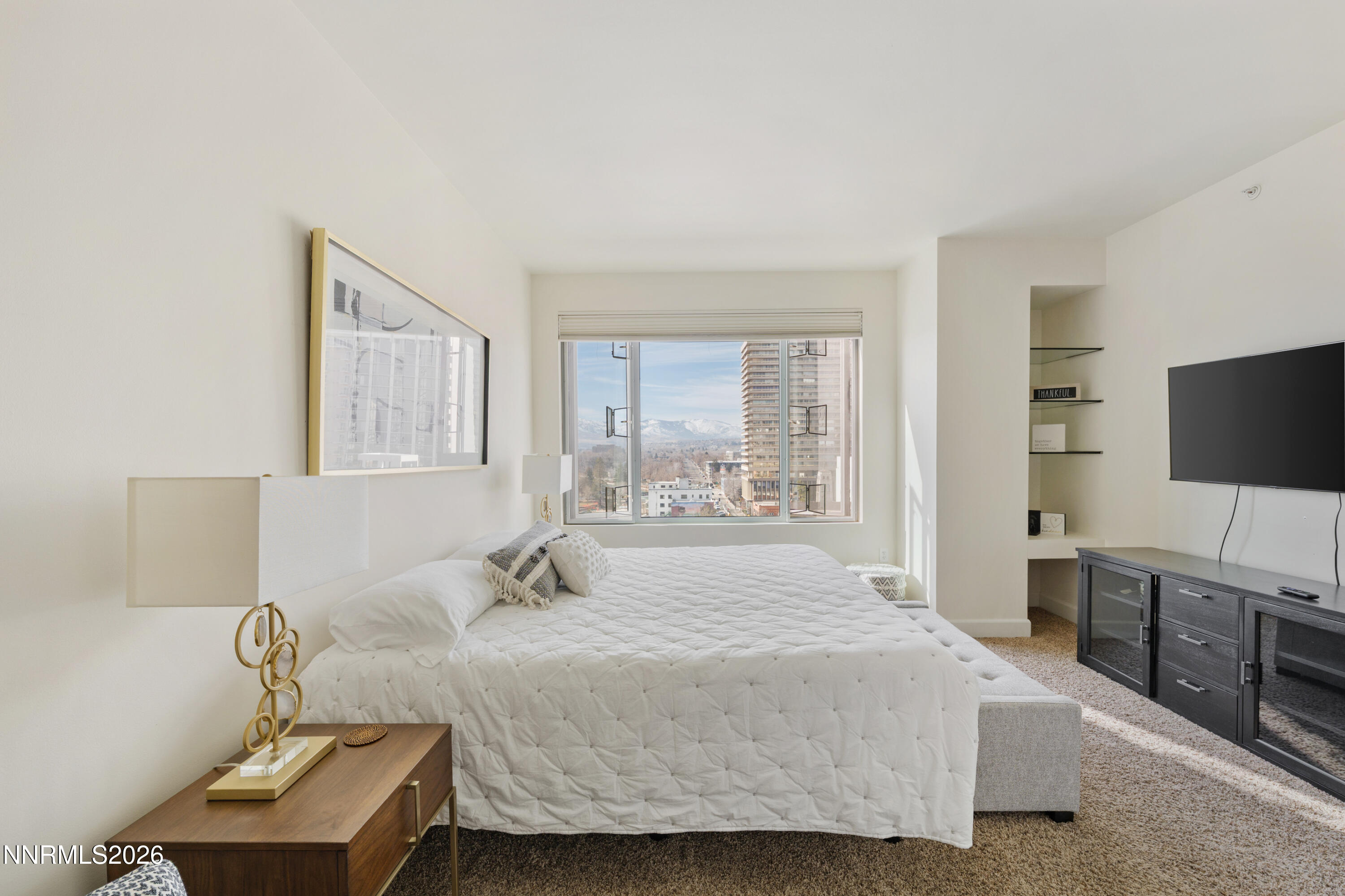 50 N Sierra Street 903