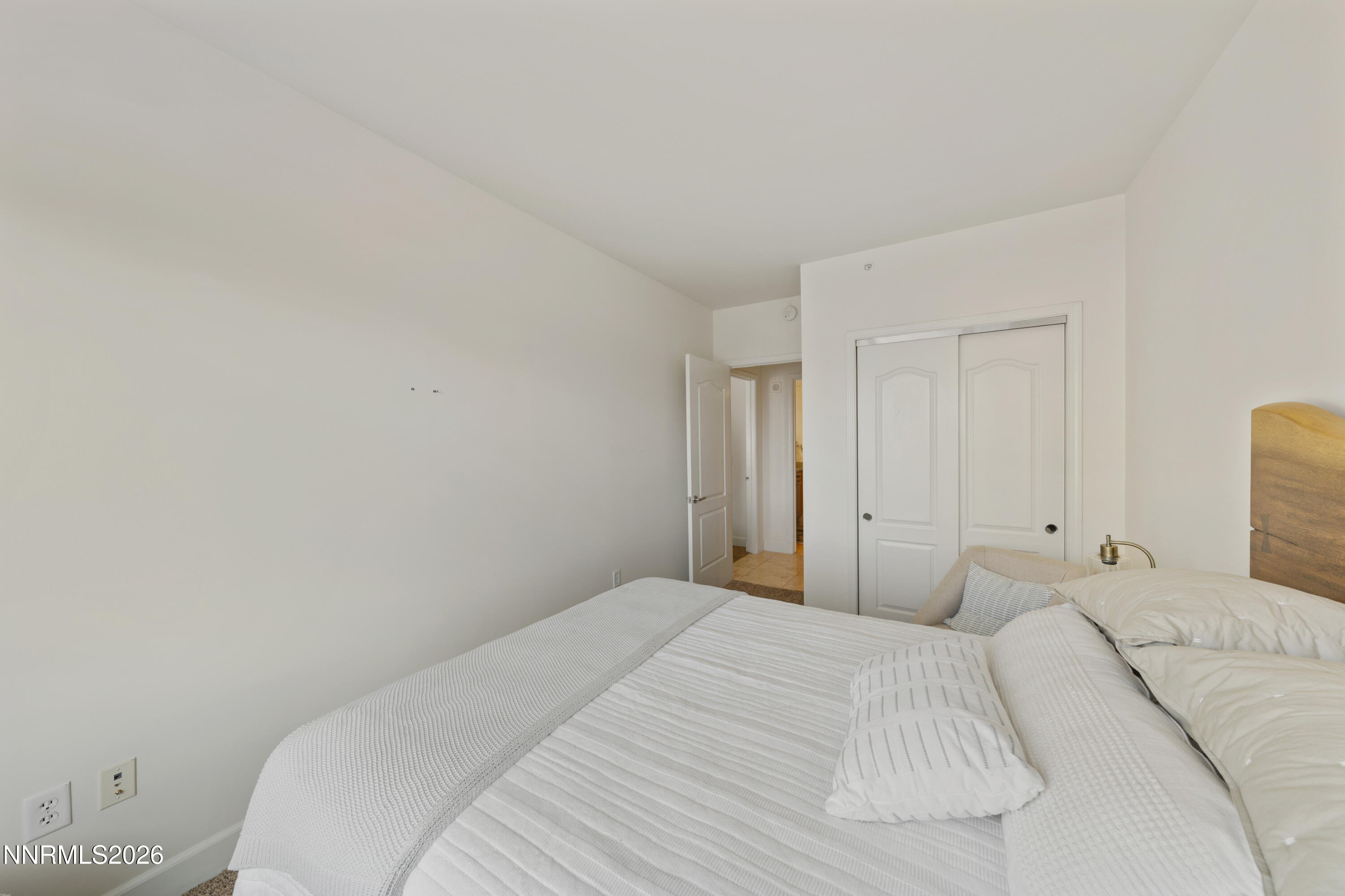 50 N Sierra Street 903