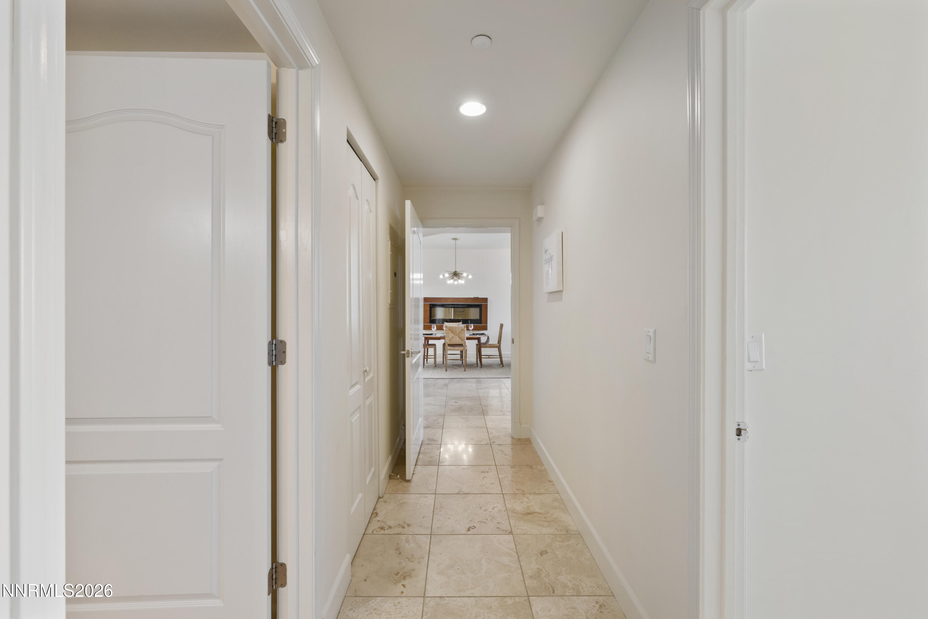 50 N Sierra Street 903