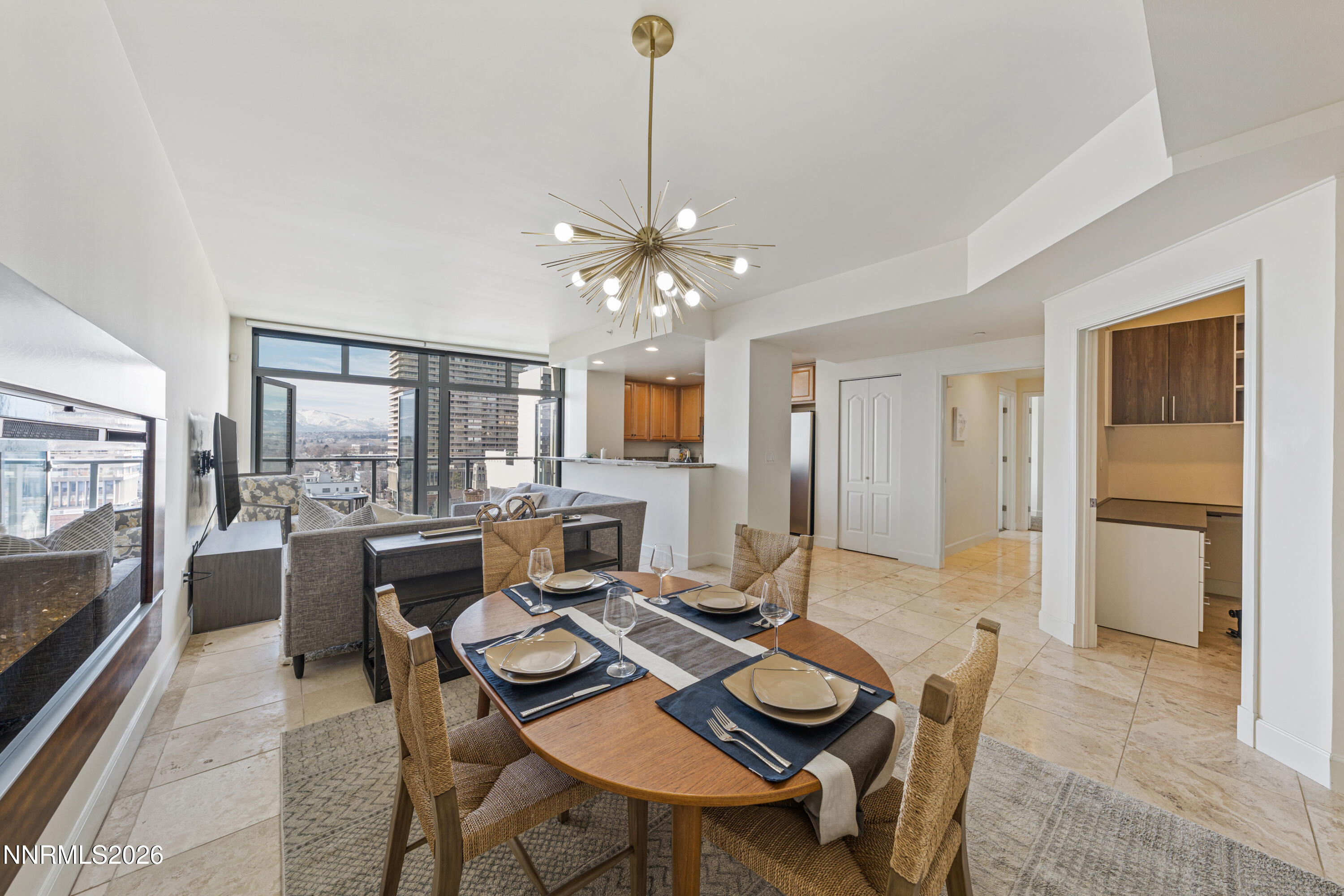 50 N Sierra Street 903