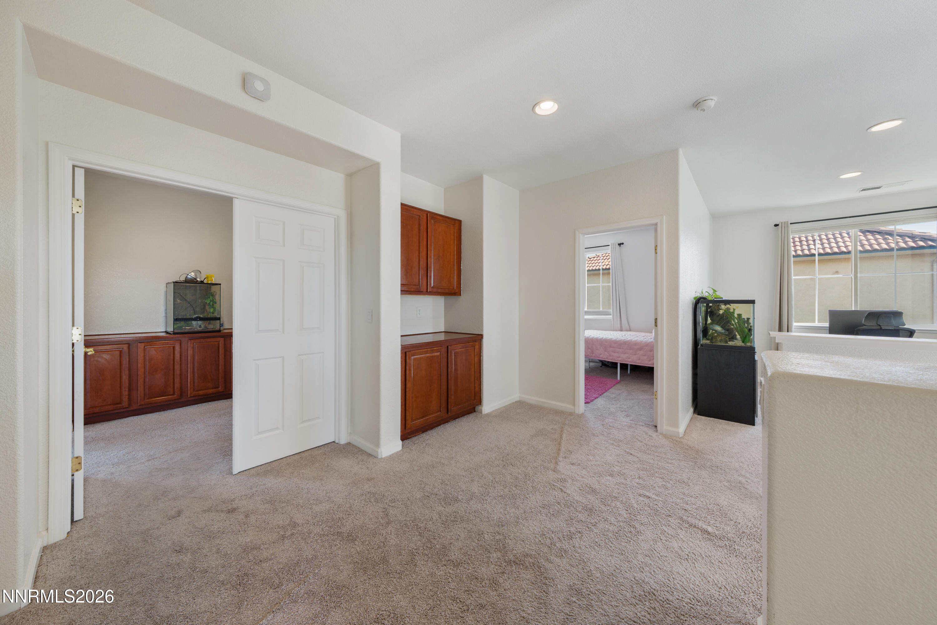 6680 Abbotswood Drive