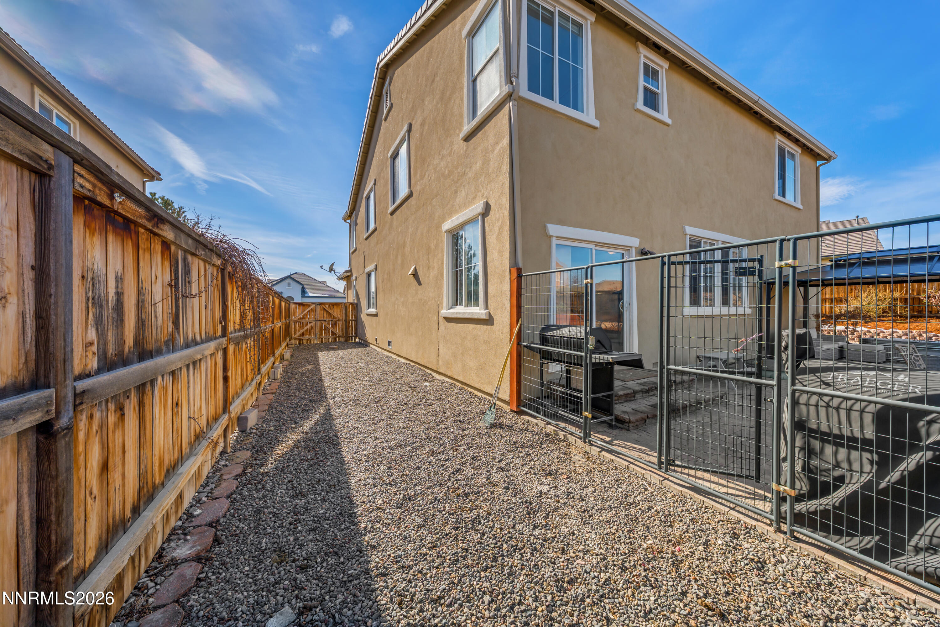 6680 Abbotswood Drive