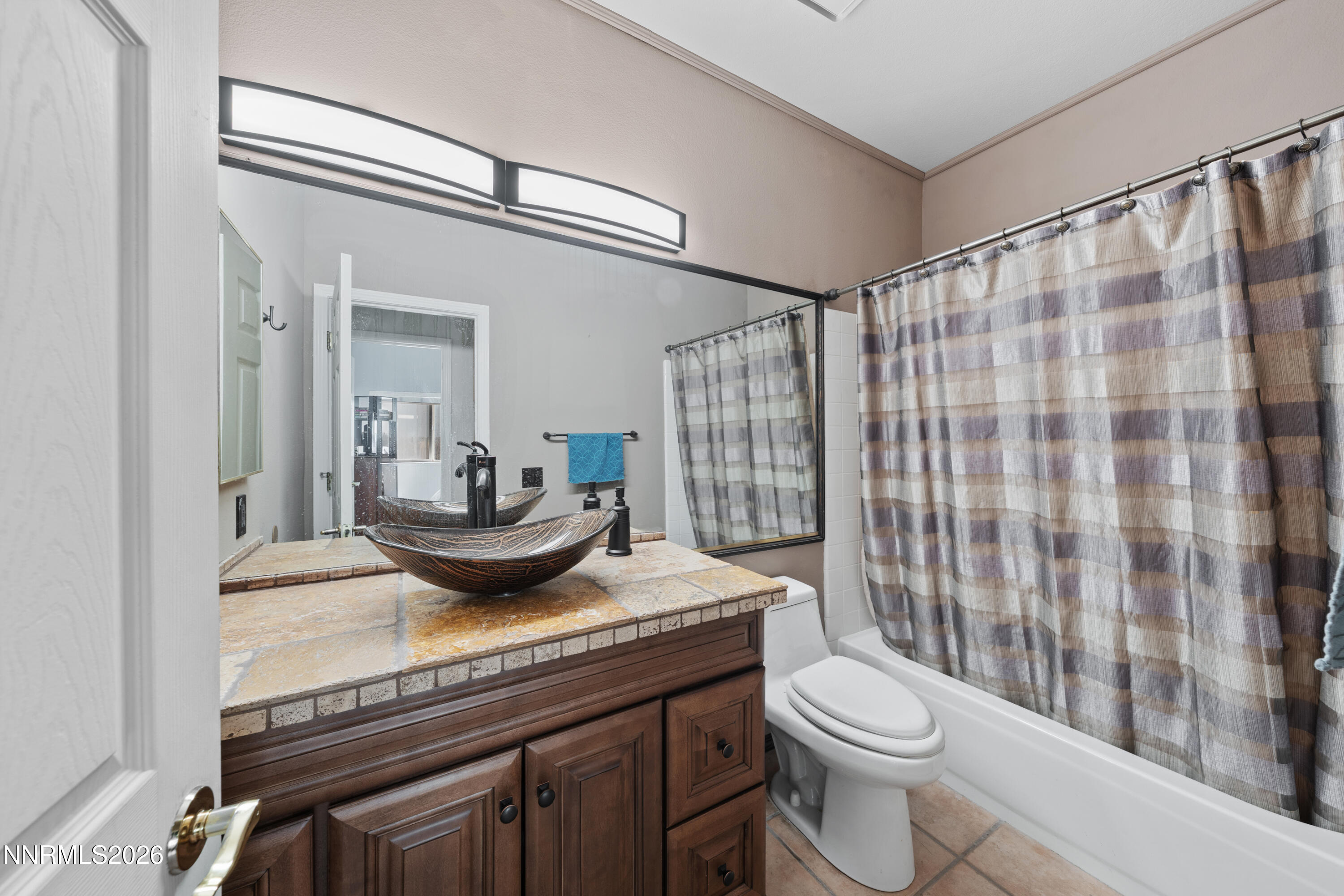 3225 Eaglewood Drive