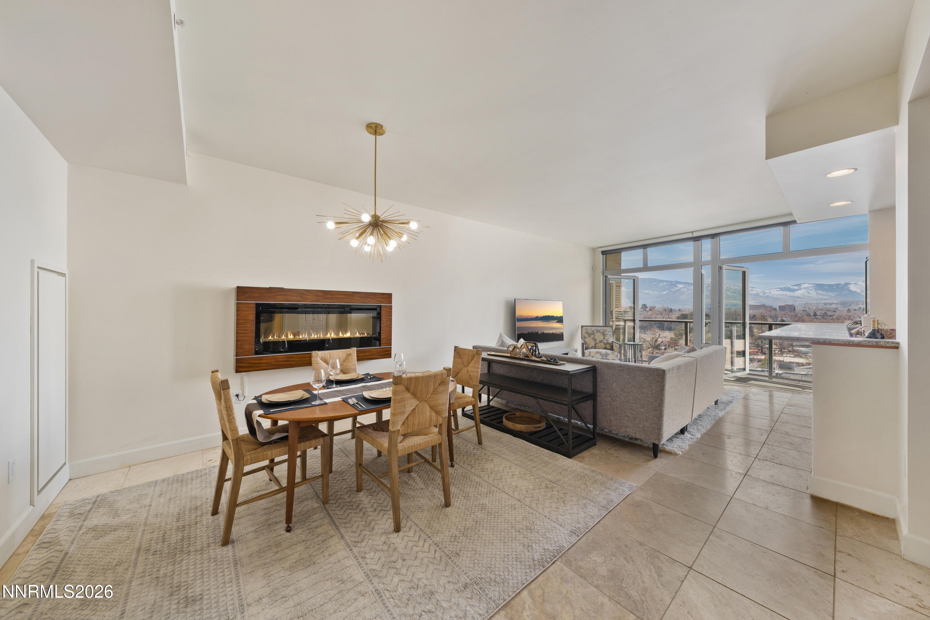 50 N Sierra Street STE 903