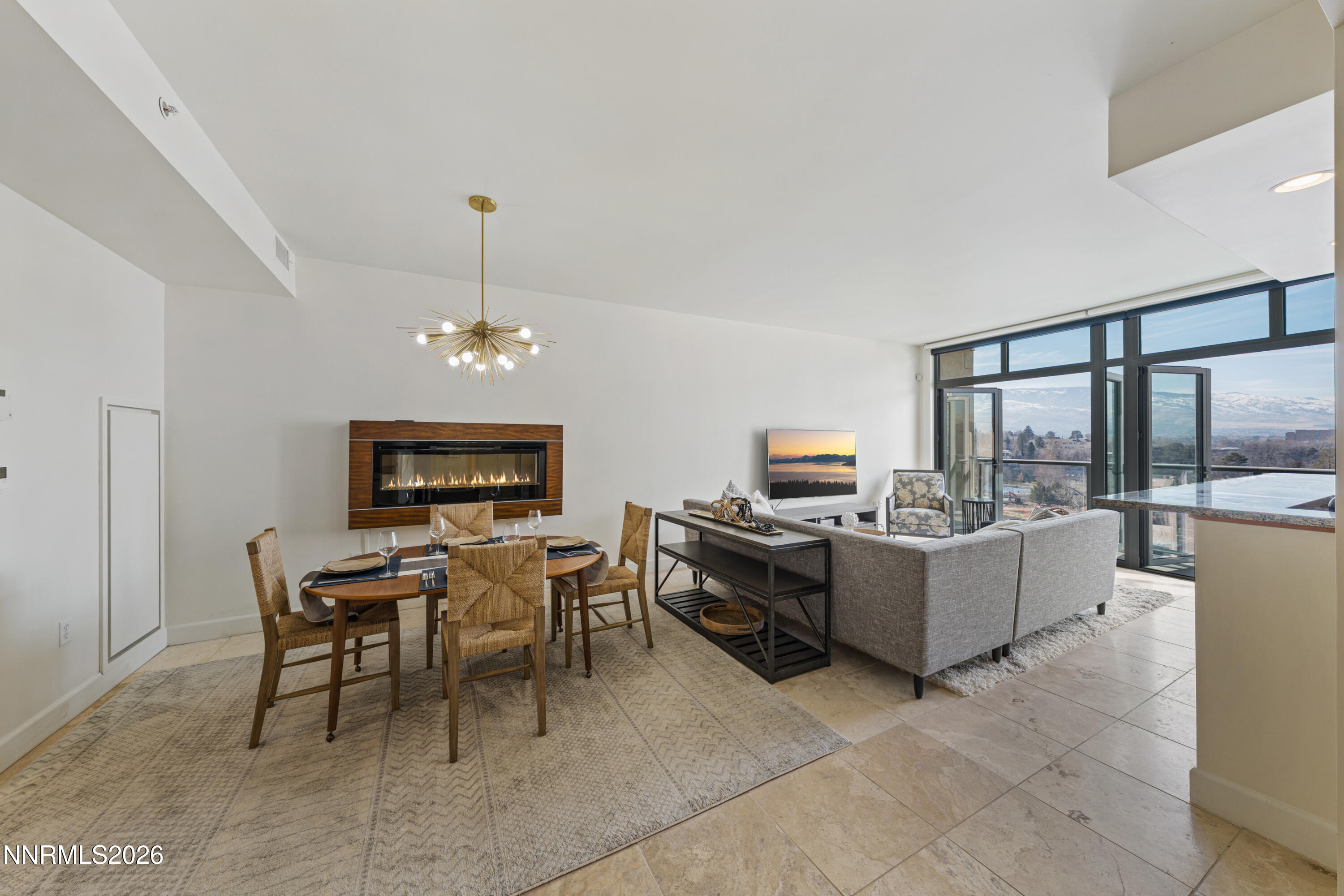 50 N Sierra Street STE 903