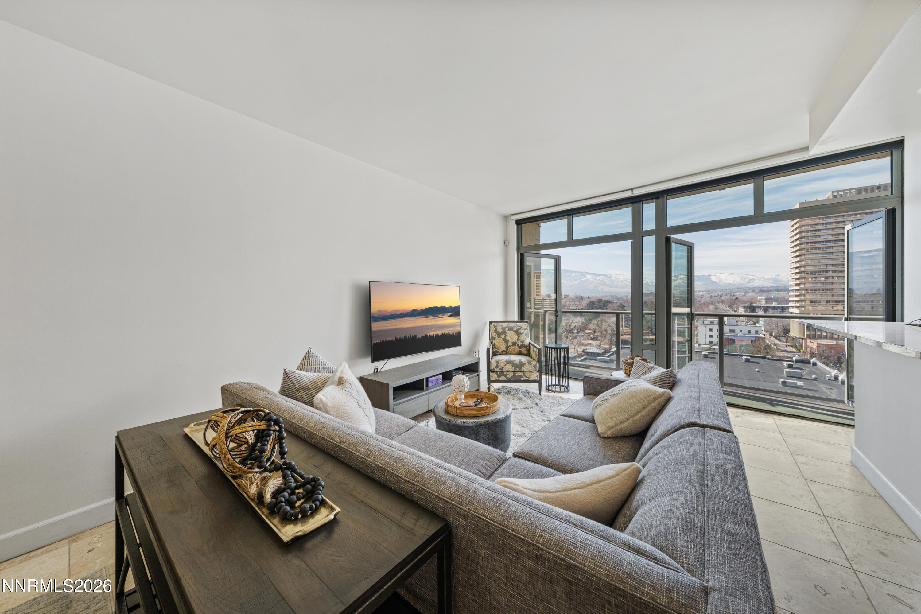 50 N Sierra Street STE 903