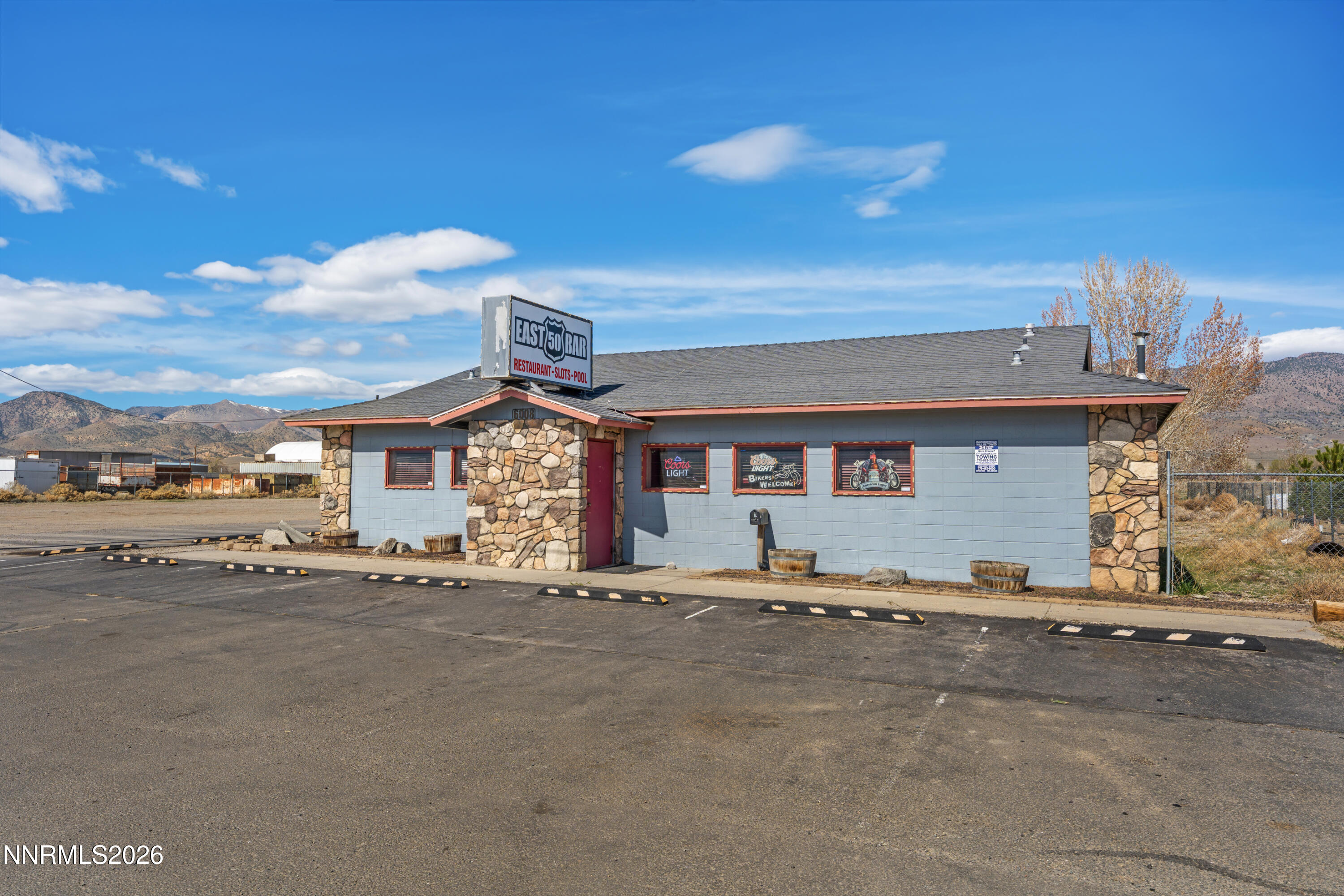6008 N Frontage Road