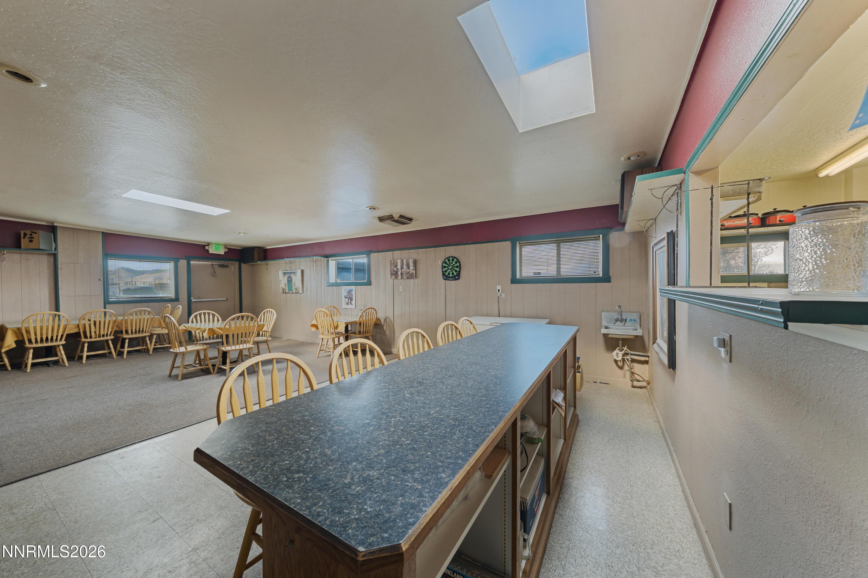 6008 N Frontage Road