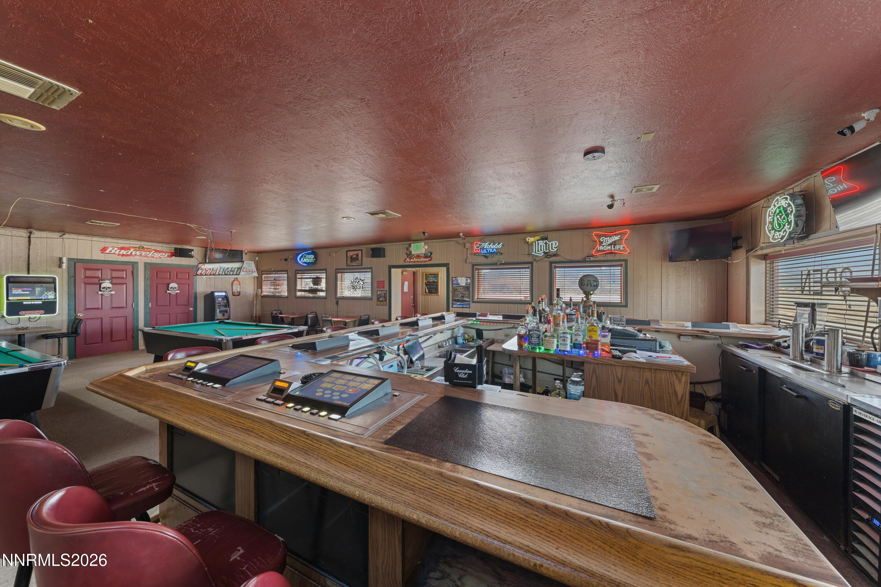 6008 N Frontage Road