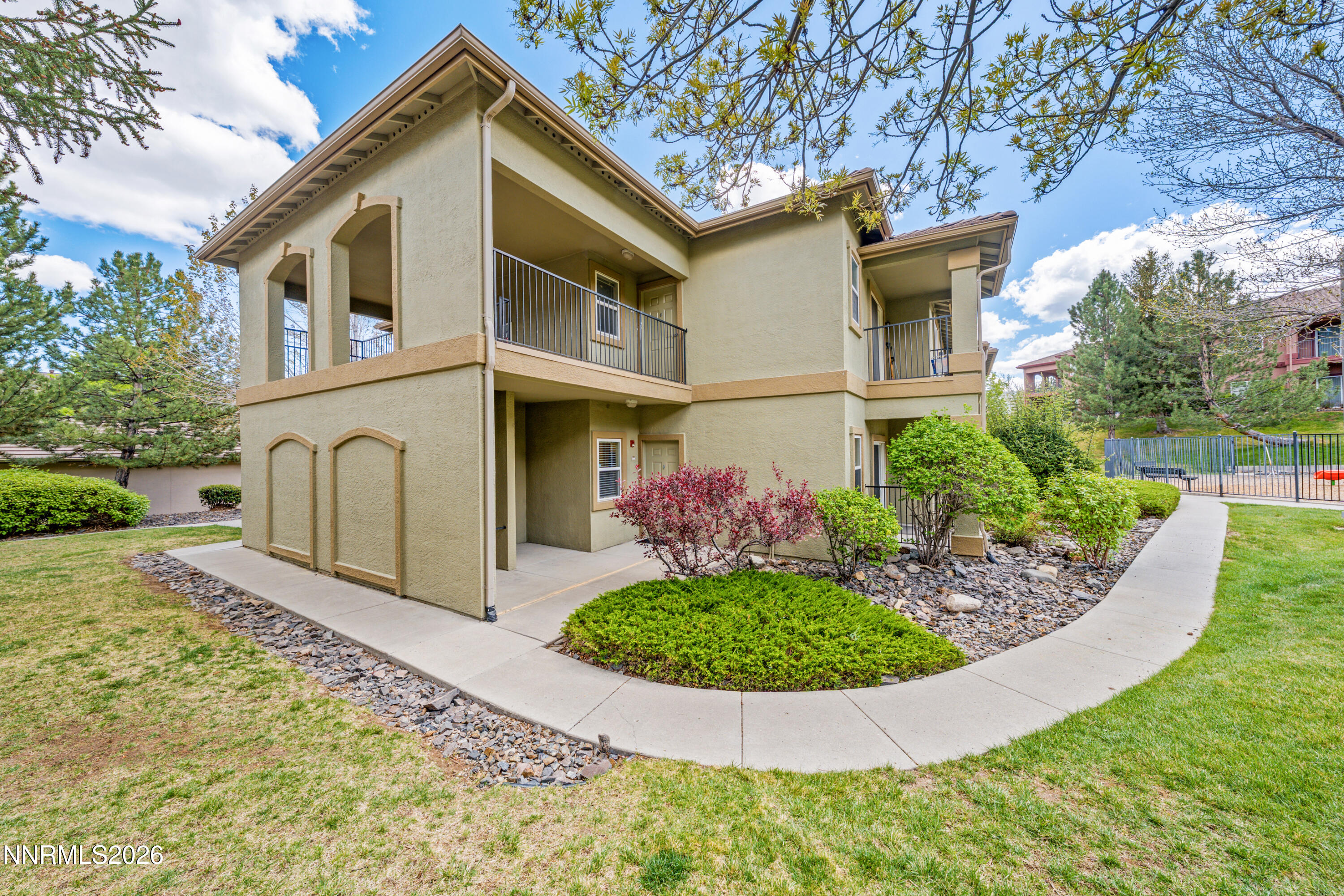 6850 Sharlands Avenue # 1078