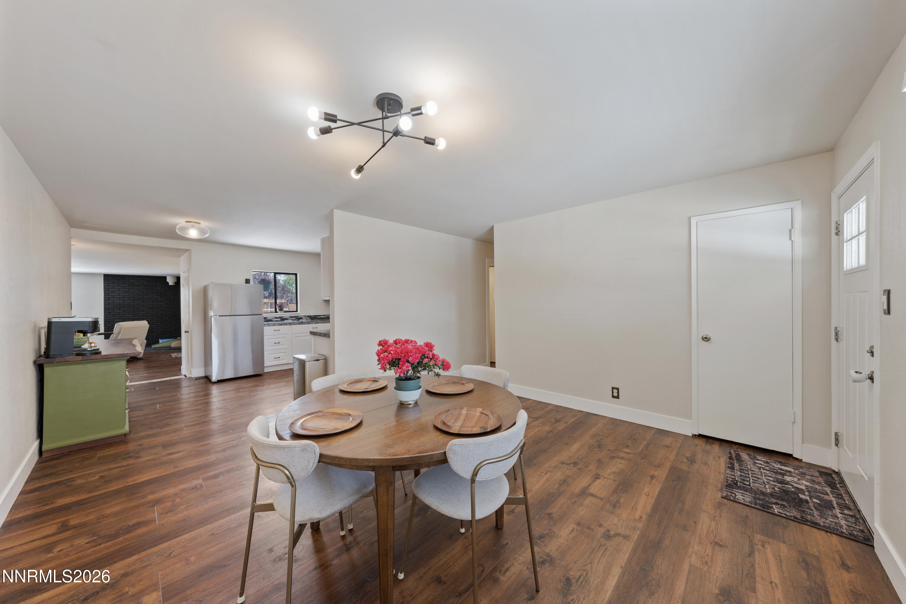 1010 Casa Loma Drive