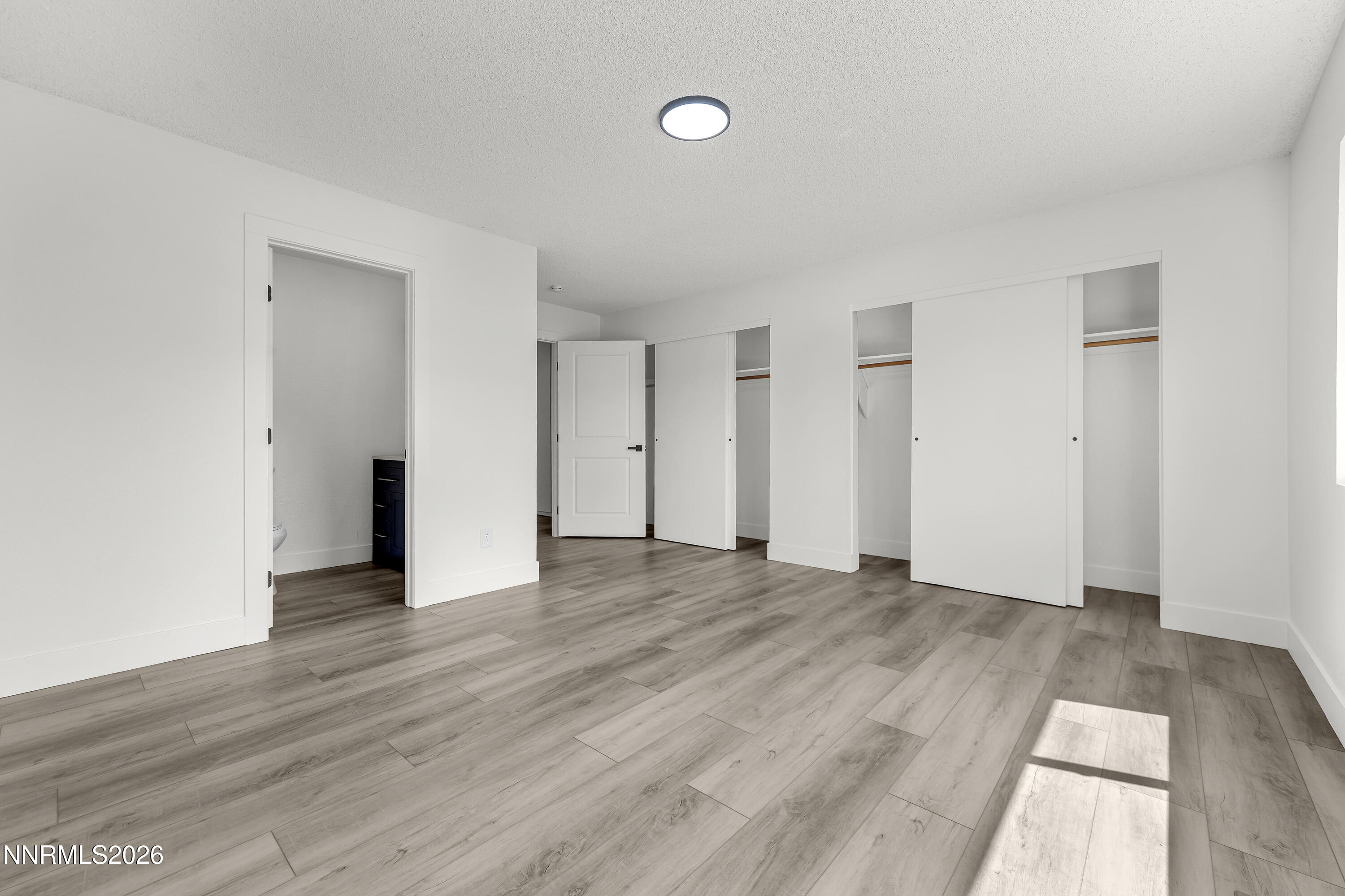 913 Glen Molly Drive